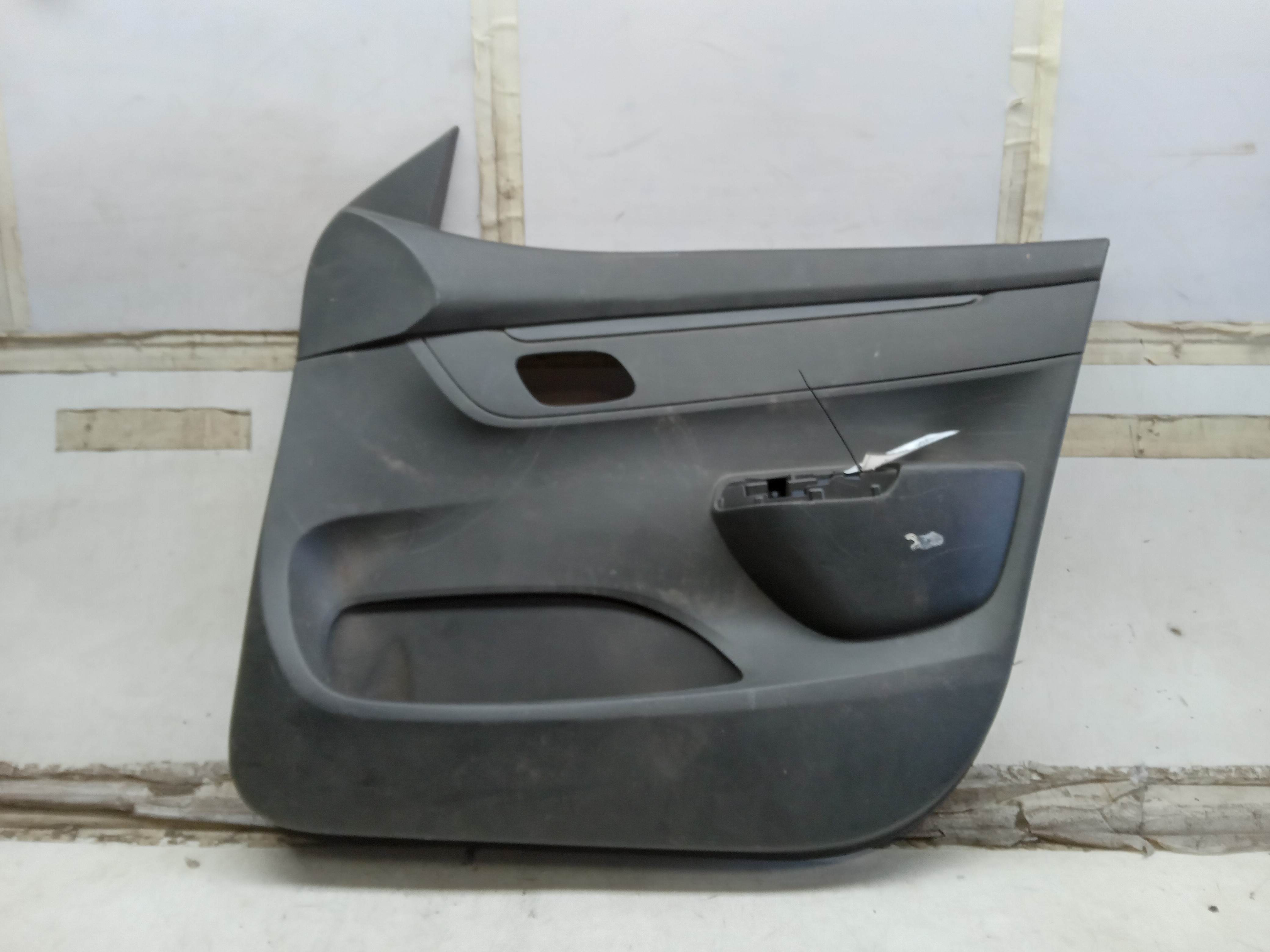 FORRO PORTA DIANTEIRO LD RENAULT KWID 2019 1