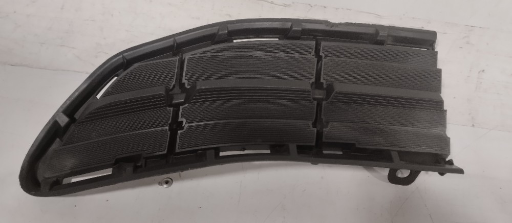 * Grade Para-choque Inferior Direito Toyota Rav4 2013 A 2016 Preto 2