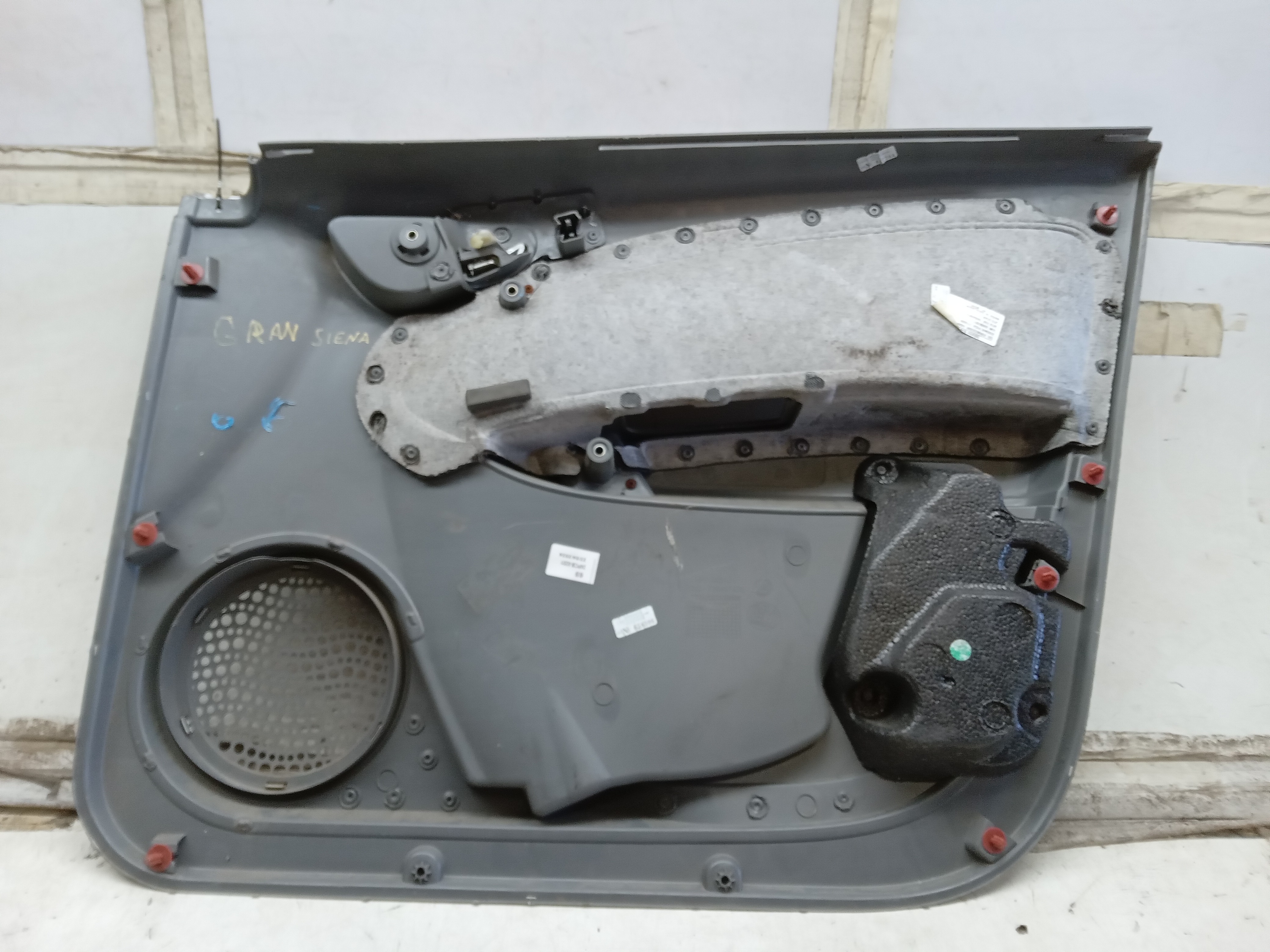 FORRO PORTA DIANTEIRO LE FIAT GRAND SIENA 2013 2