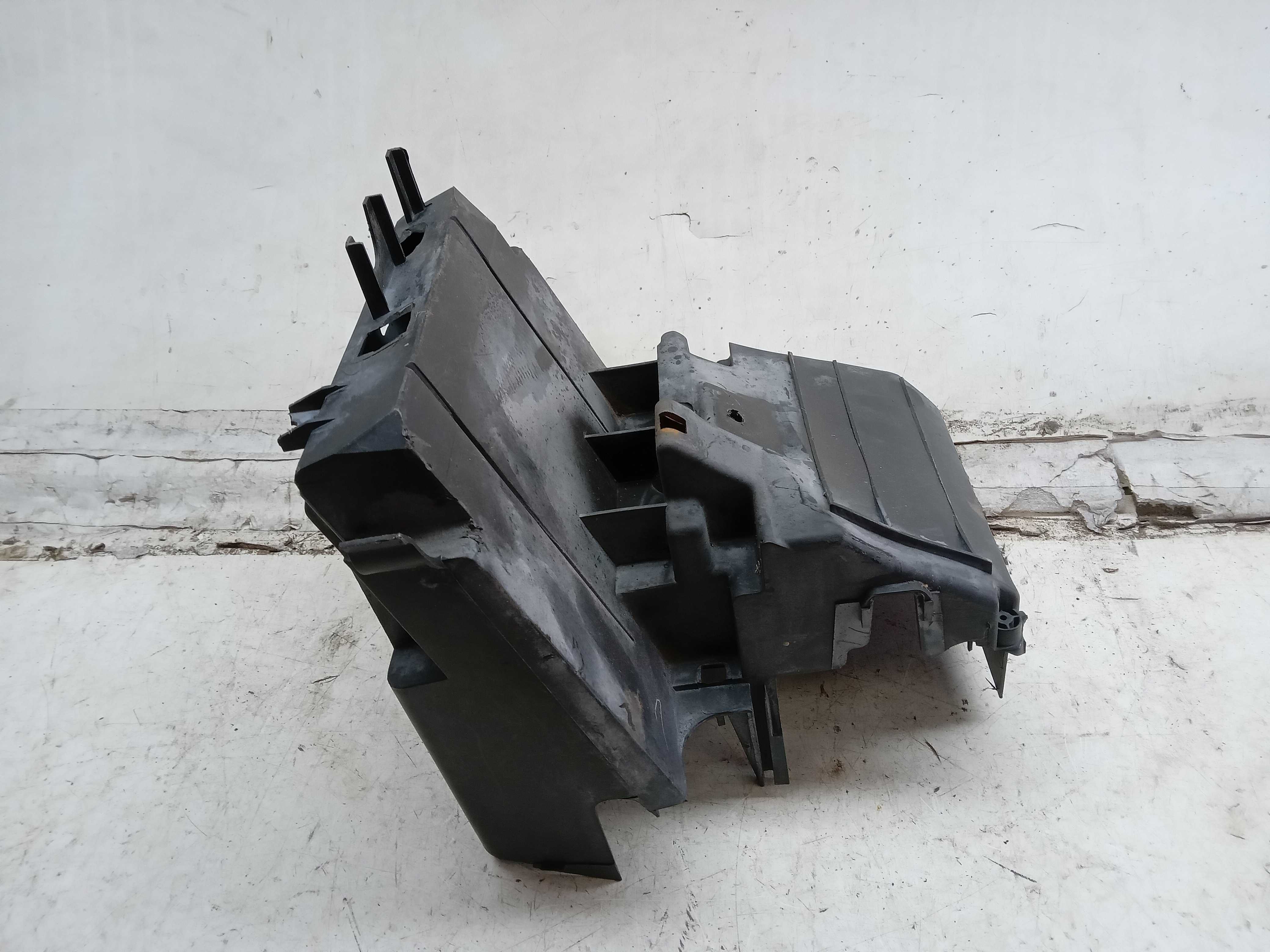 SUPORTE CAIXA FUSIVEL PEUGEOT 307 2007 a 2020
