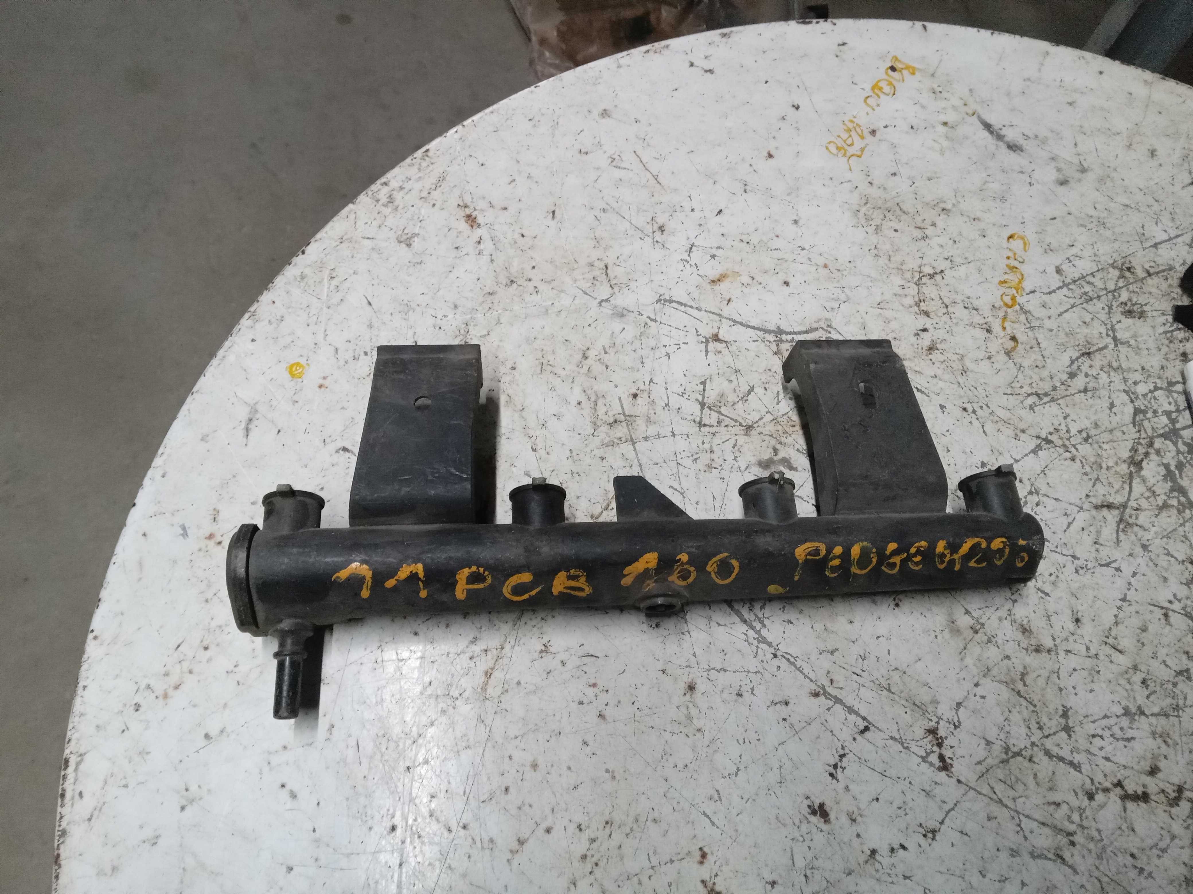 FLAUTA BICO INJEÇÃO CITROEN C3 OU PEUGEOT 307 16 16V 2