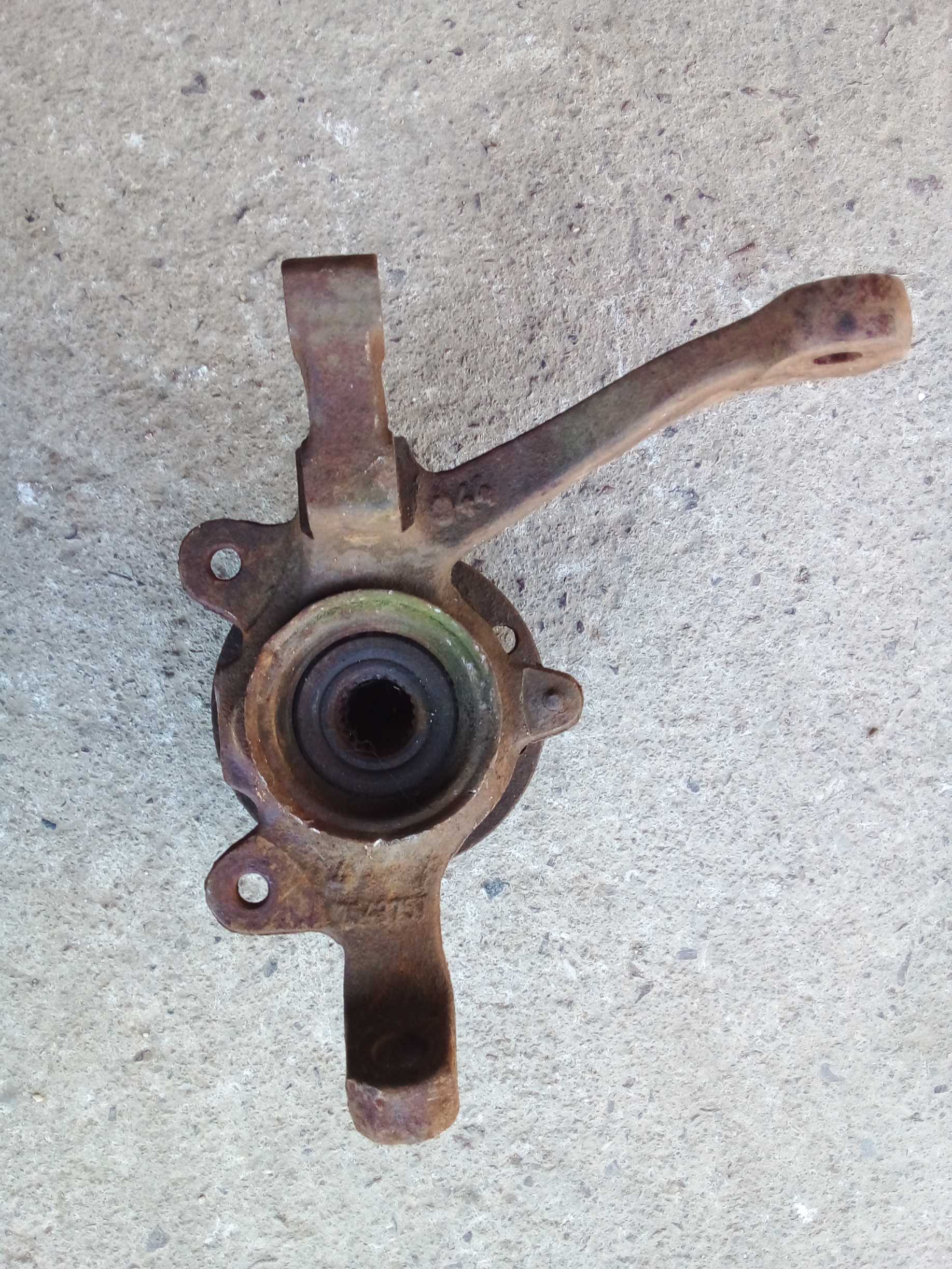 CUBO MONTANTE DIANTEIRO DIREITO FIAT UNO