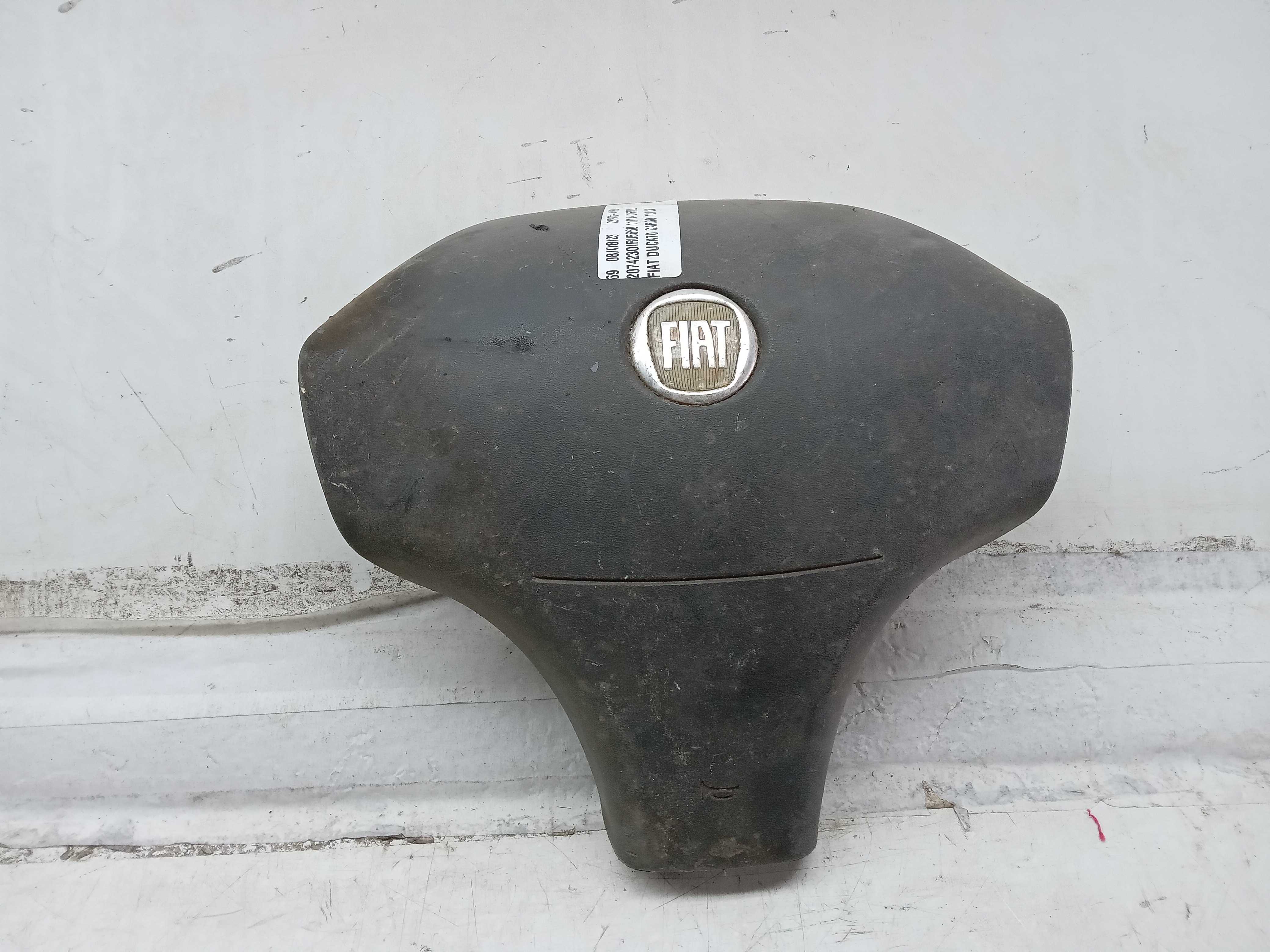 MOLDURA TAMPA VOLANTE BUZINA FIAT DUCATO 2011