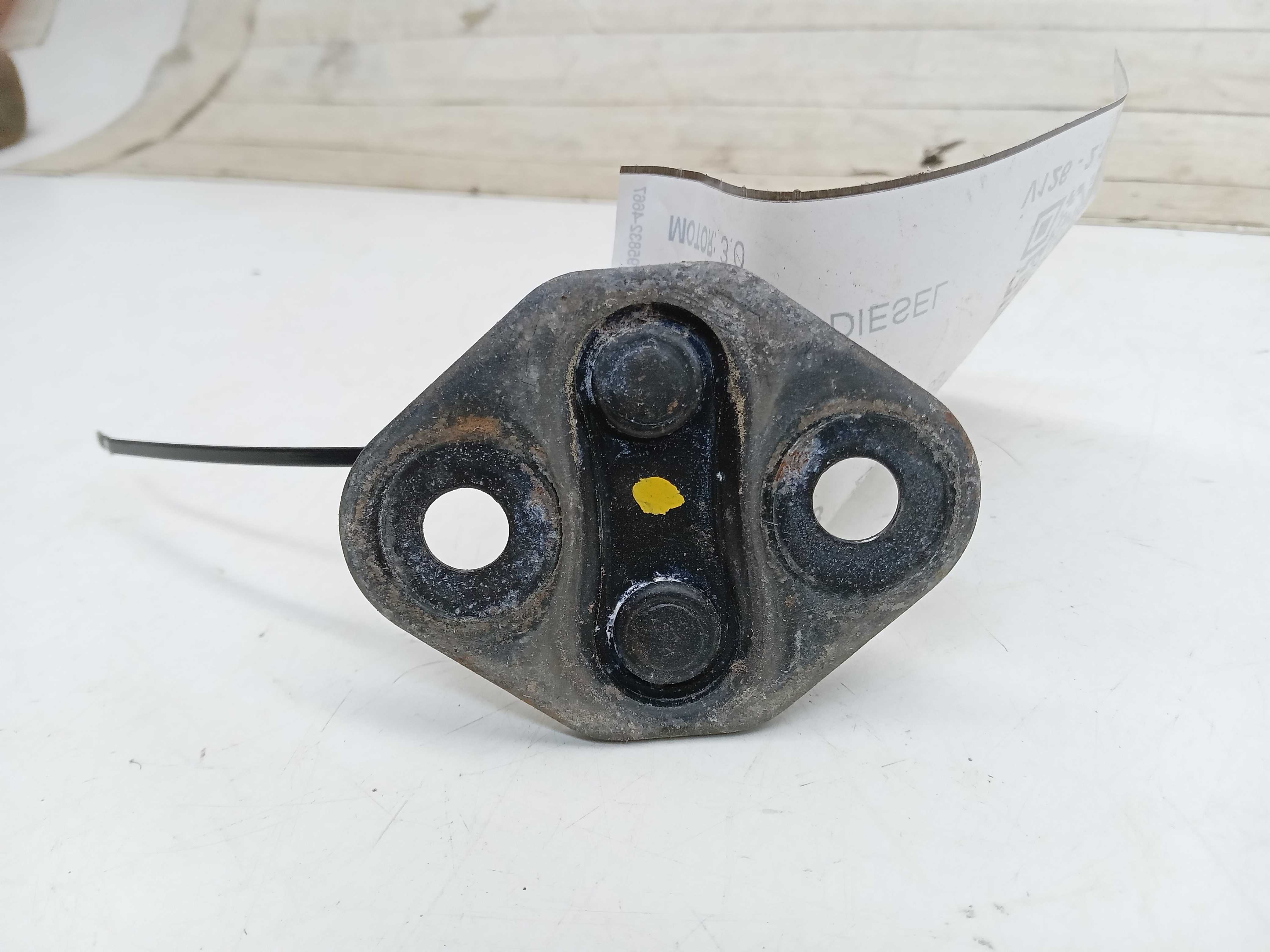 BATENTE TAMPA TRASEIRA TOYOTA HILUX SW4 2011 2
