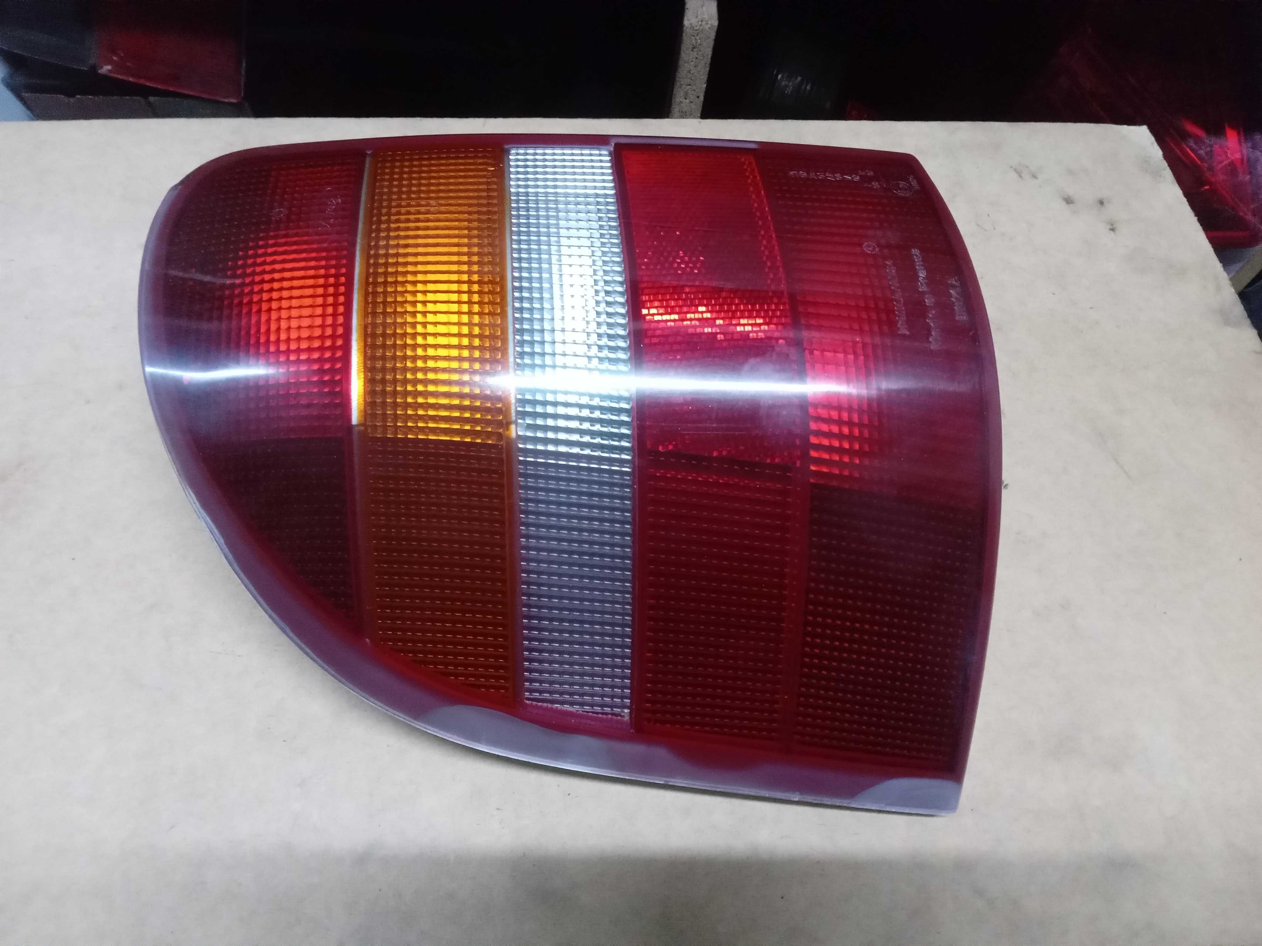 LANTERNA TRASEIRA ESQUERDA FORD MONDEO 1997 1