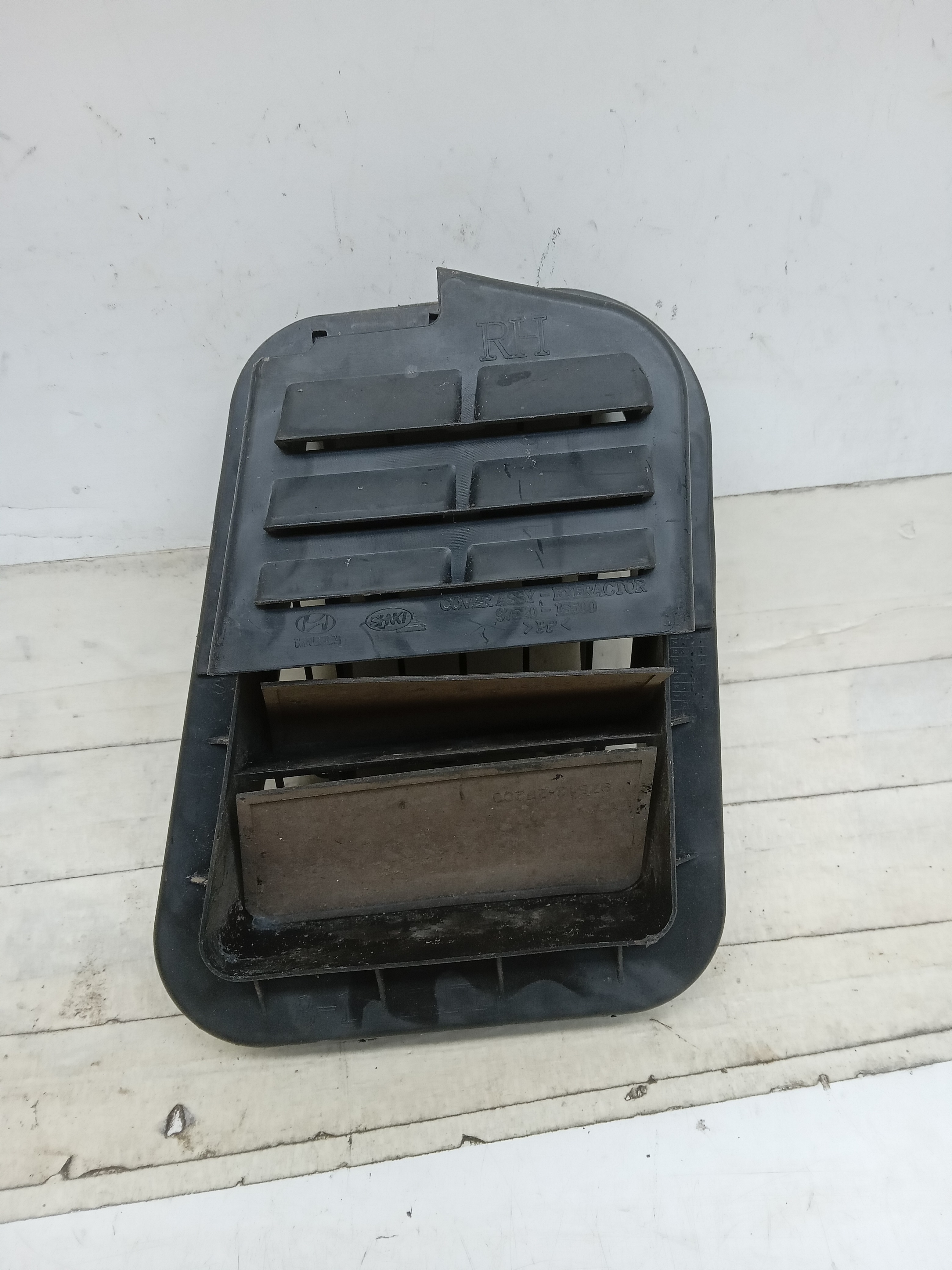 DIFUSOR AR CARROCERIA LD HYUNDAI IX35 2016 2