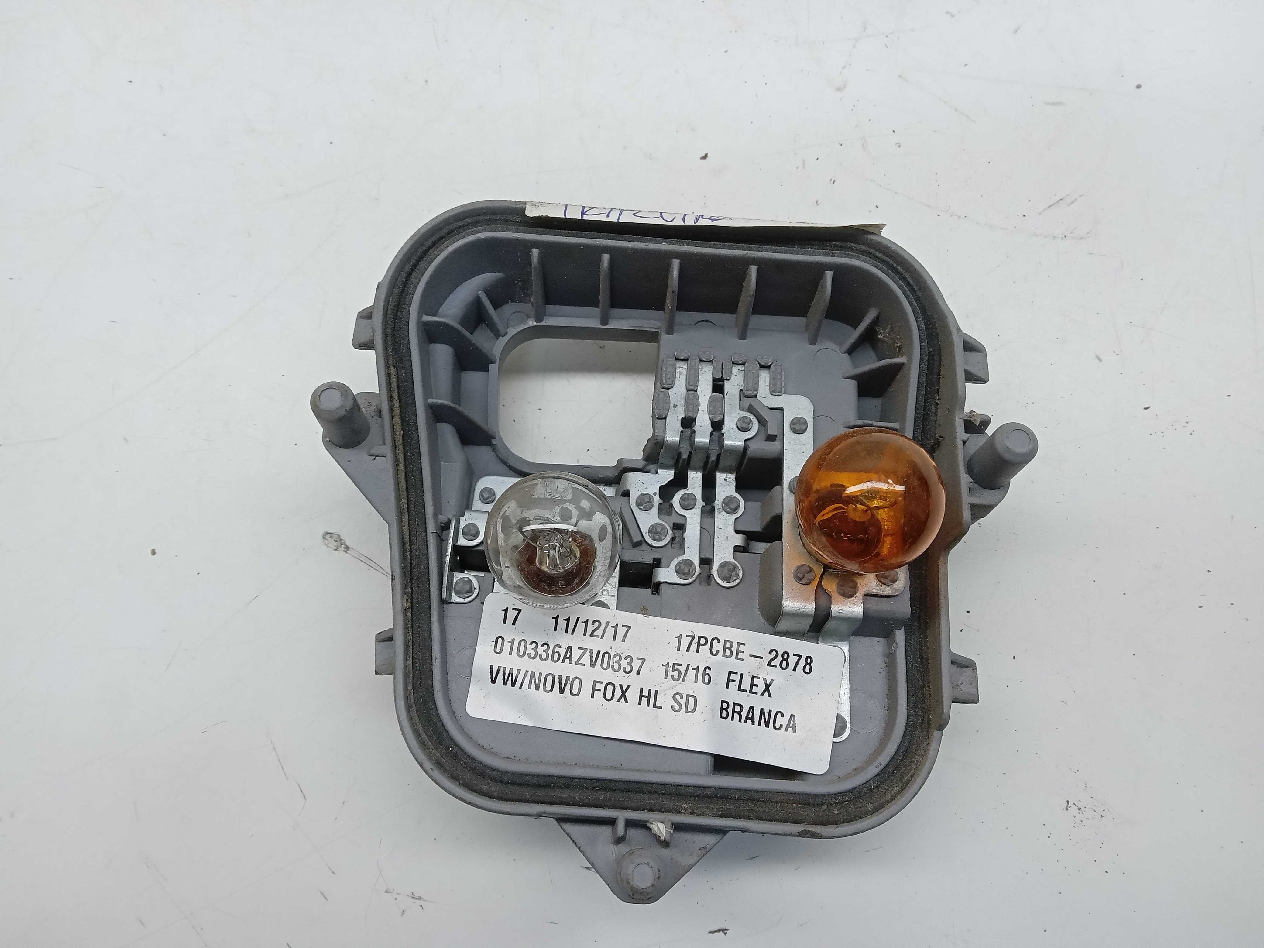 SOQUETE CIRCUITO LANTERNA LE VW FOX 2016