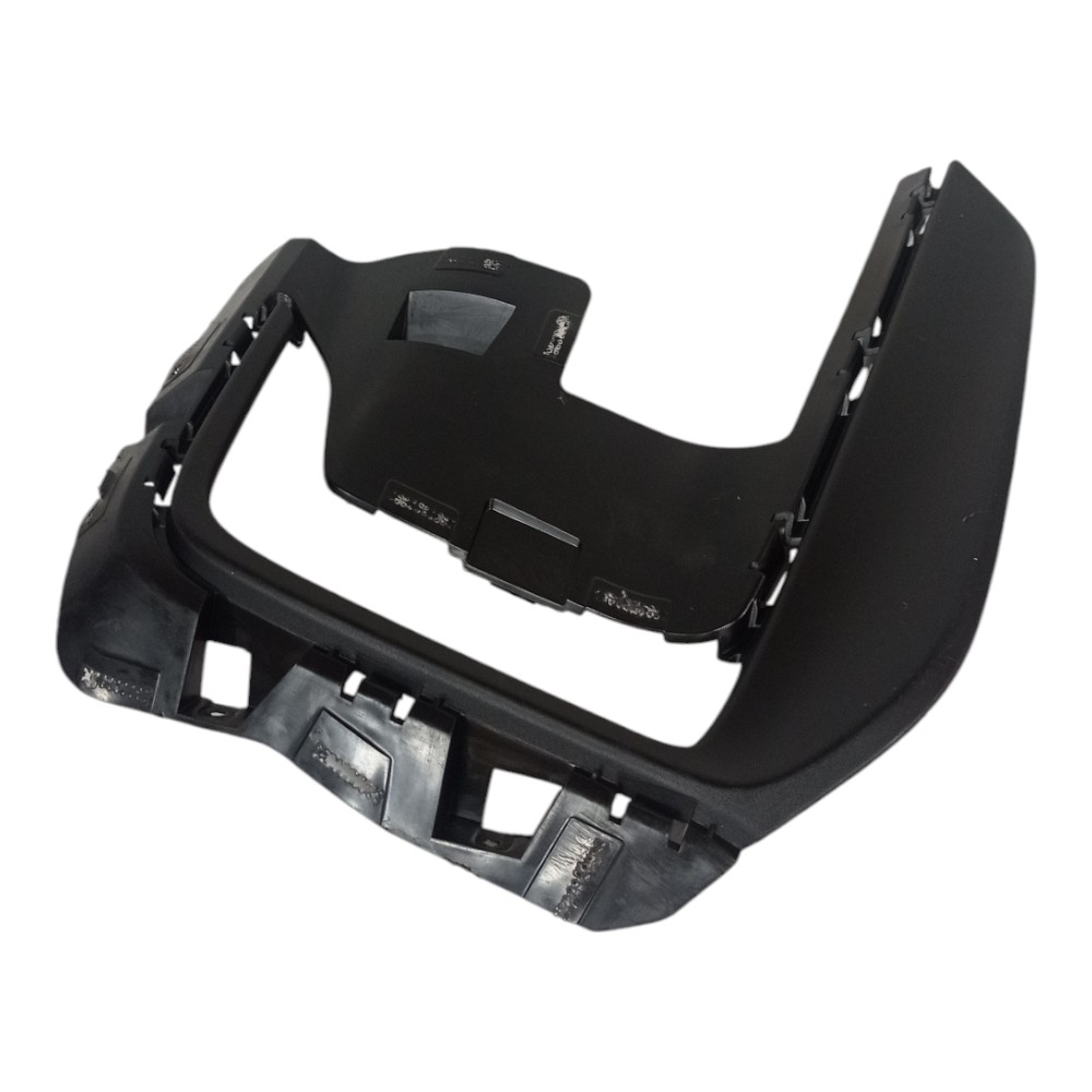 Moldura Farol Drl Direito Gm Tracker 2020 A 2023 3