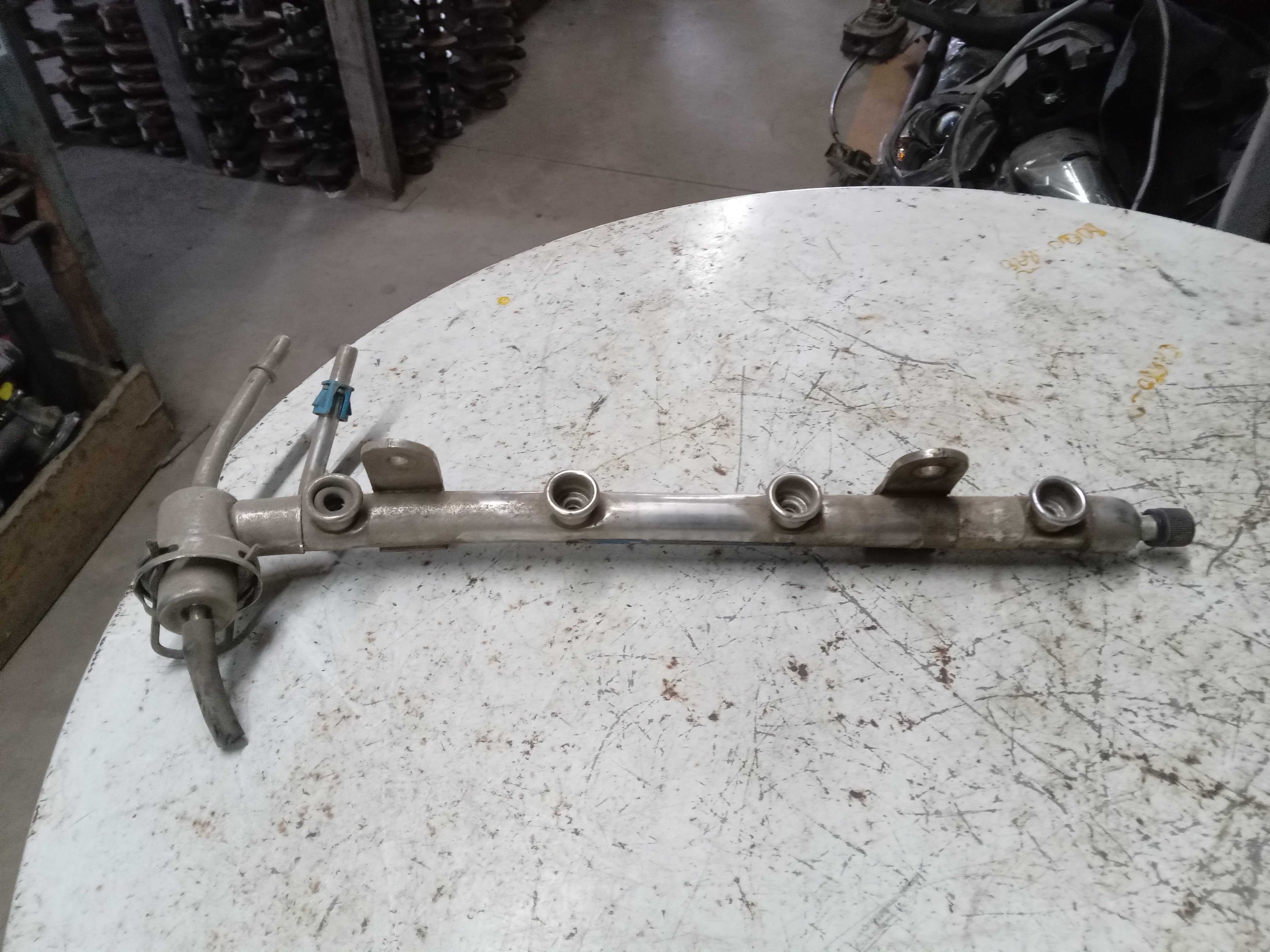 FLAUTA BICO INJETORES GM CORSA ALCOOL 10 2