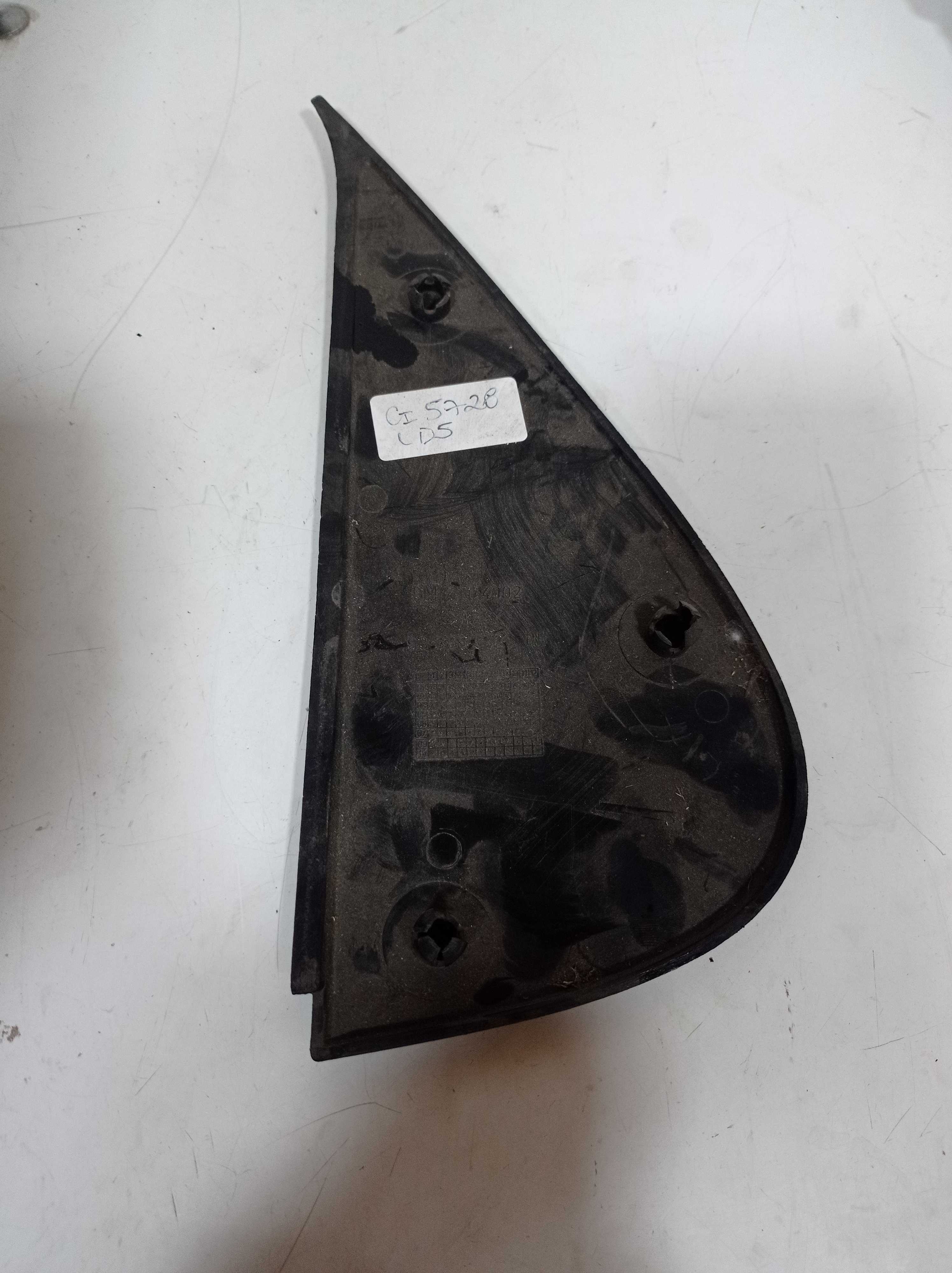 MOLDURA RETROVISOR EXTERNA DIREITA GM PRISMA CELTA 2007 2012 2