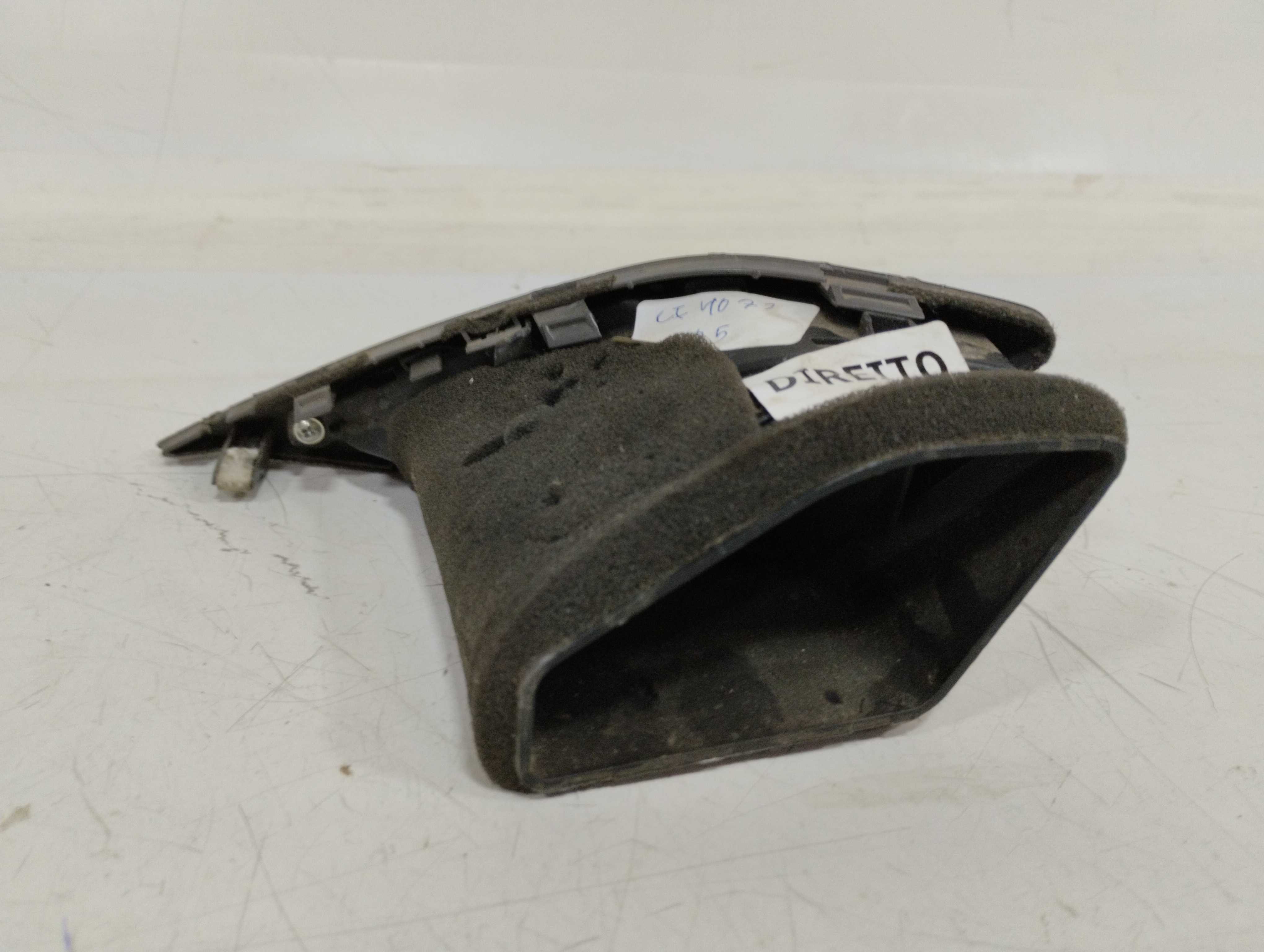 Difusor de ar direito Hyundai HB20 2