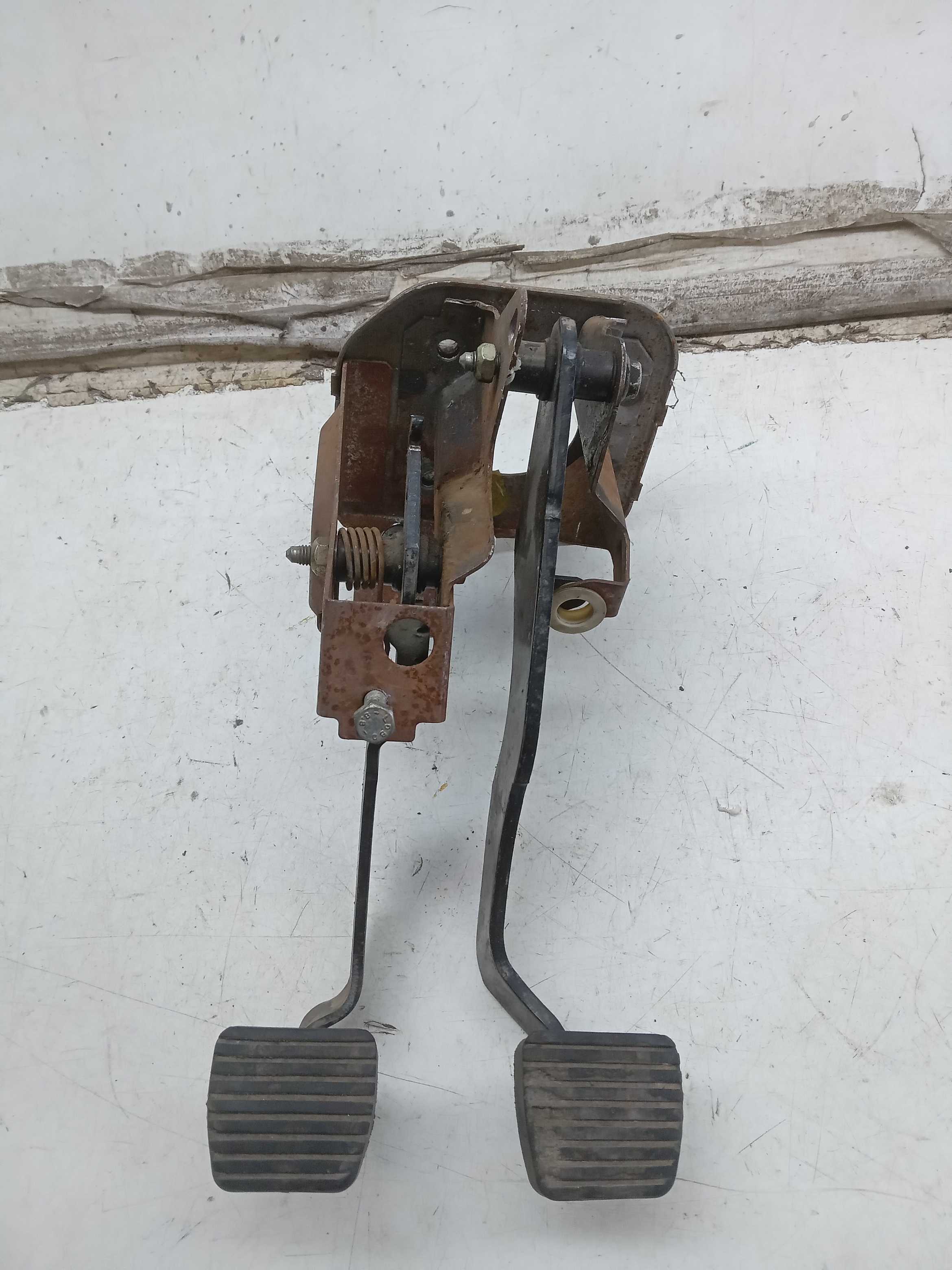 PEDAL DE FREIO E EMBREAGEM PEUGEOT 206 2000 2