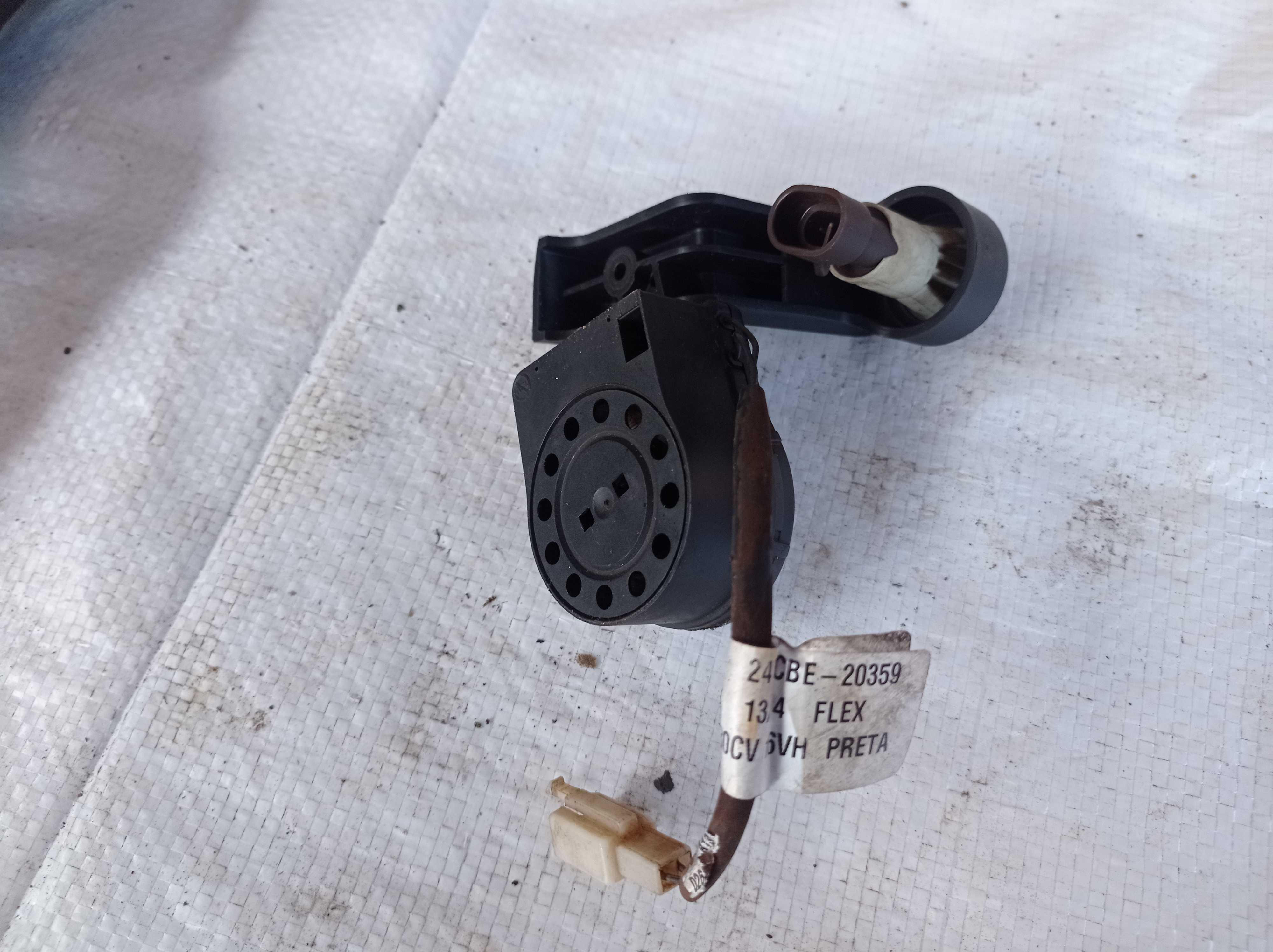 Interruptor capo e sirene clio 2014 2