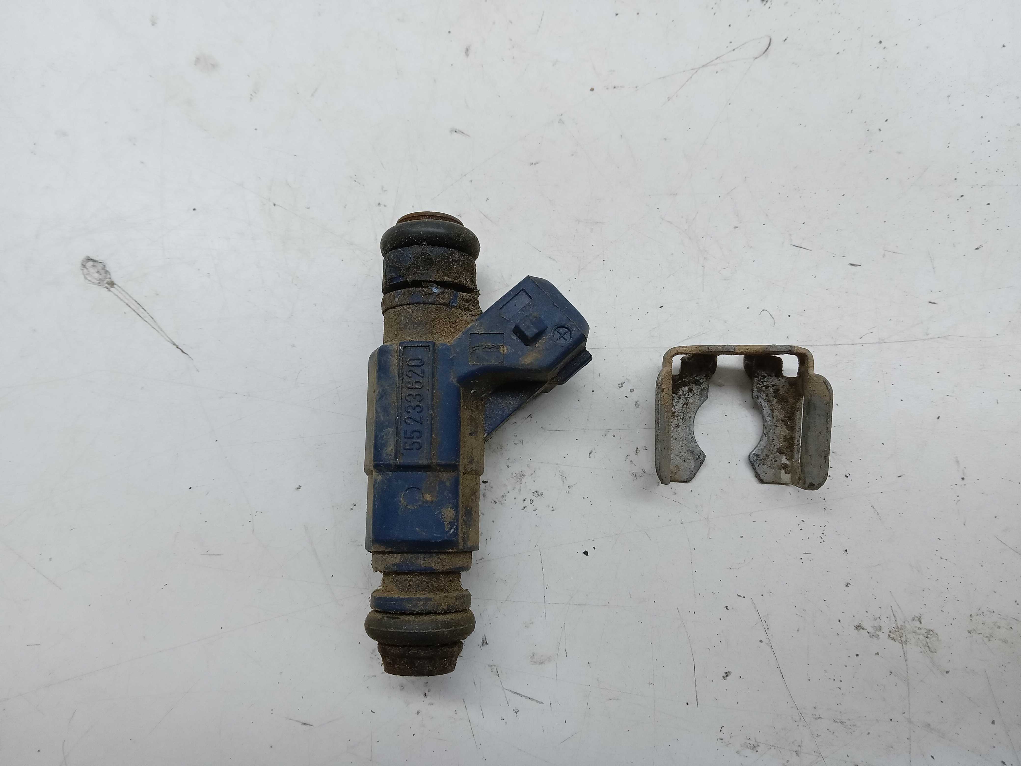 Bico injetor fiat uno 2010 a 2013