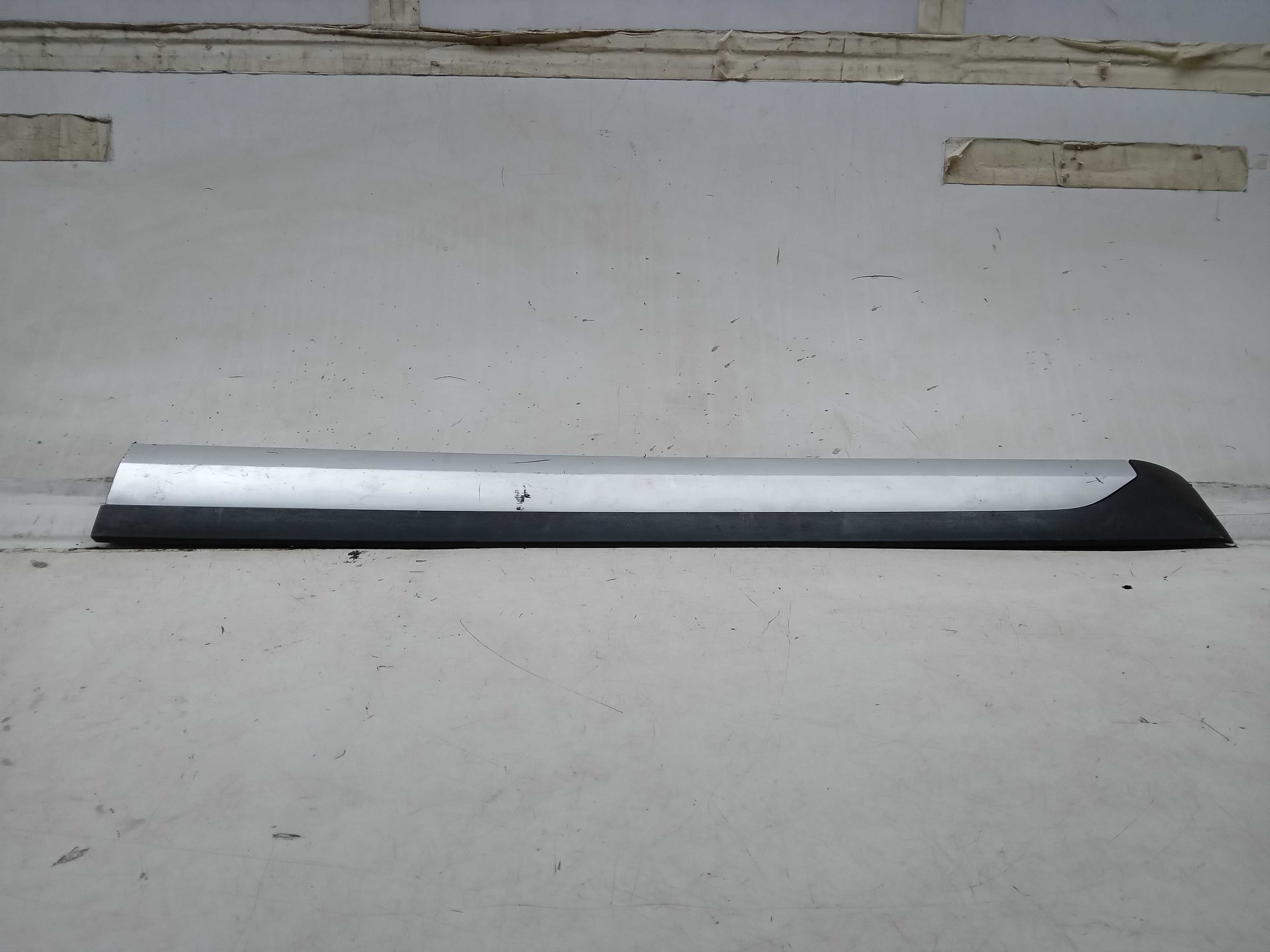 FRISO PORTA DIANTEIRA LE VW CROSSFOX 2014
