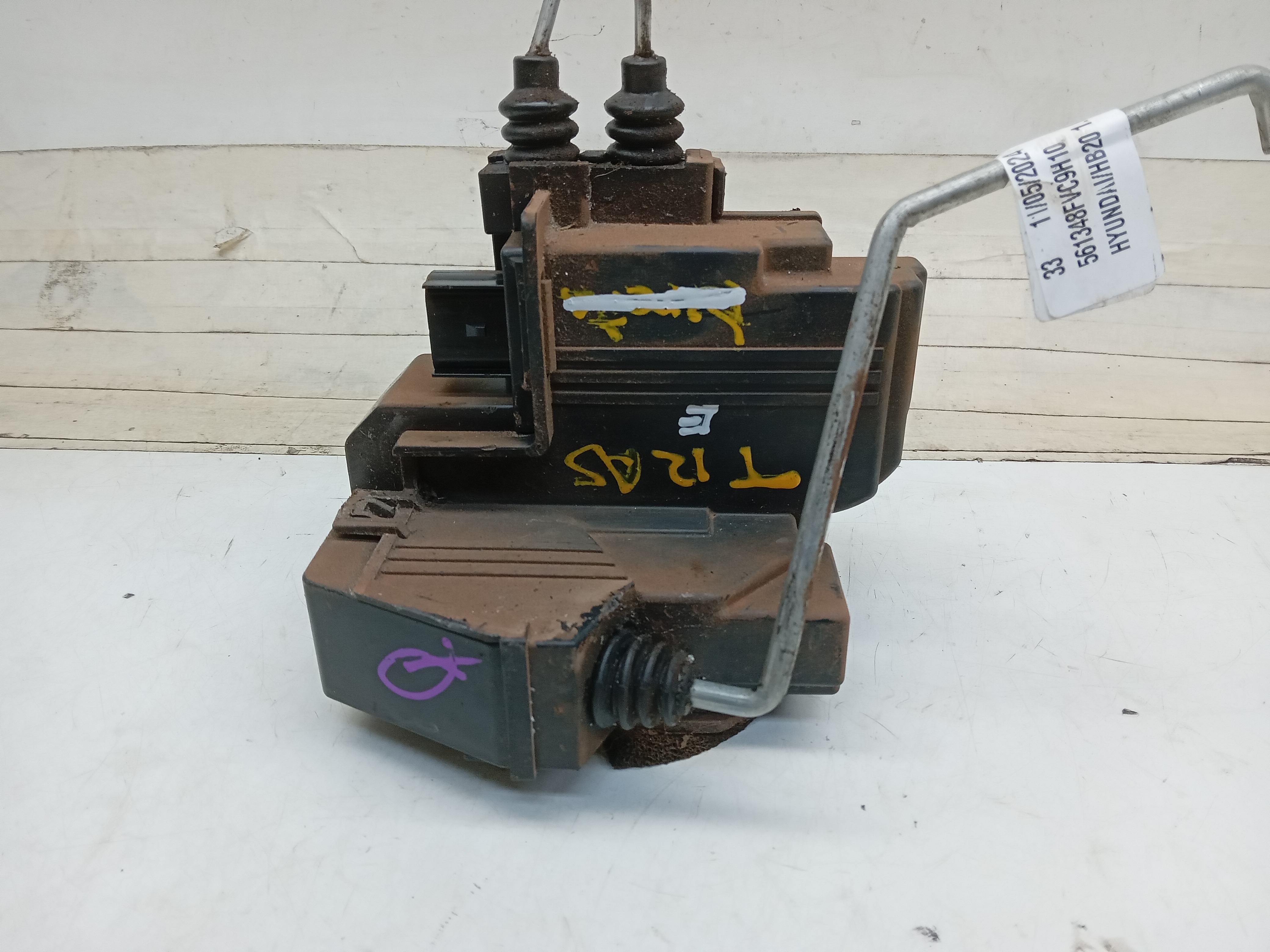 FECHADURA PORTA TRASEIRA LE HYUNDAI HB20 2016