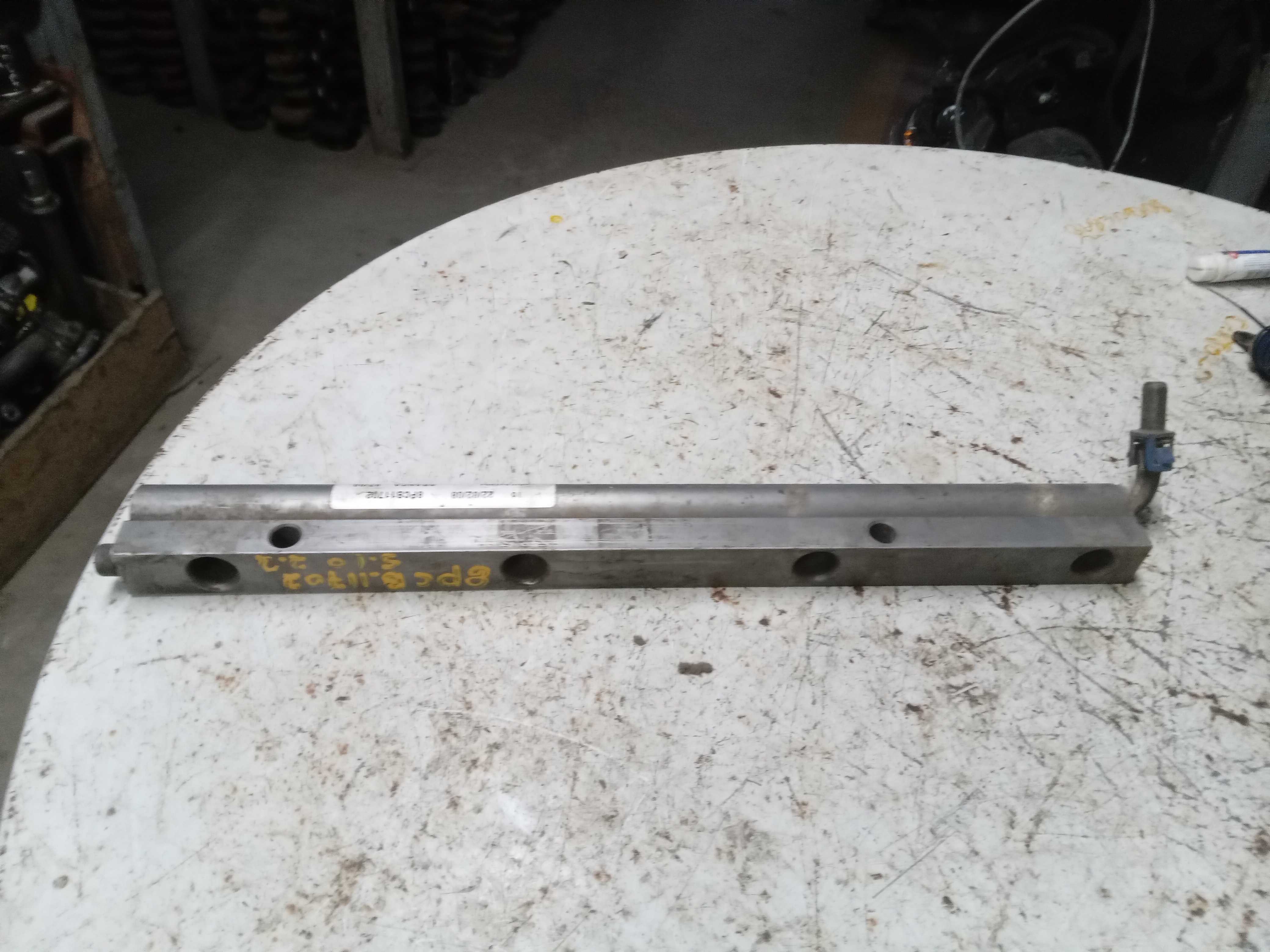 FLAUTA BICO INJETOR COMBUSTÍVEL GM S10 OU VECTRA 22 8v