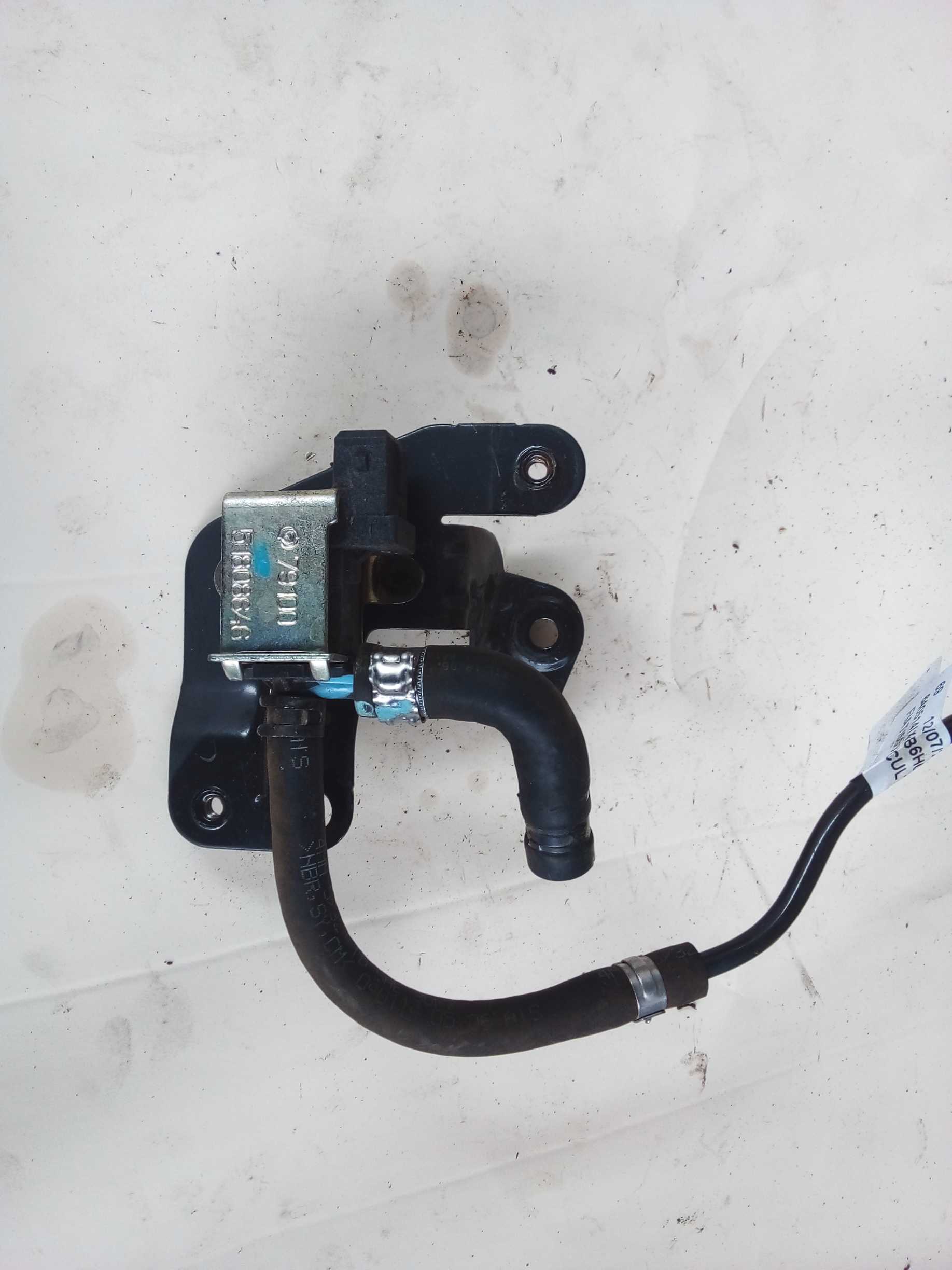 Válvula solenoide partida frio fria fiat 500 2015