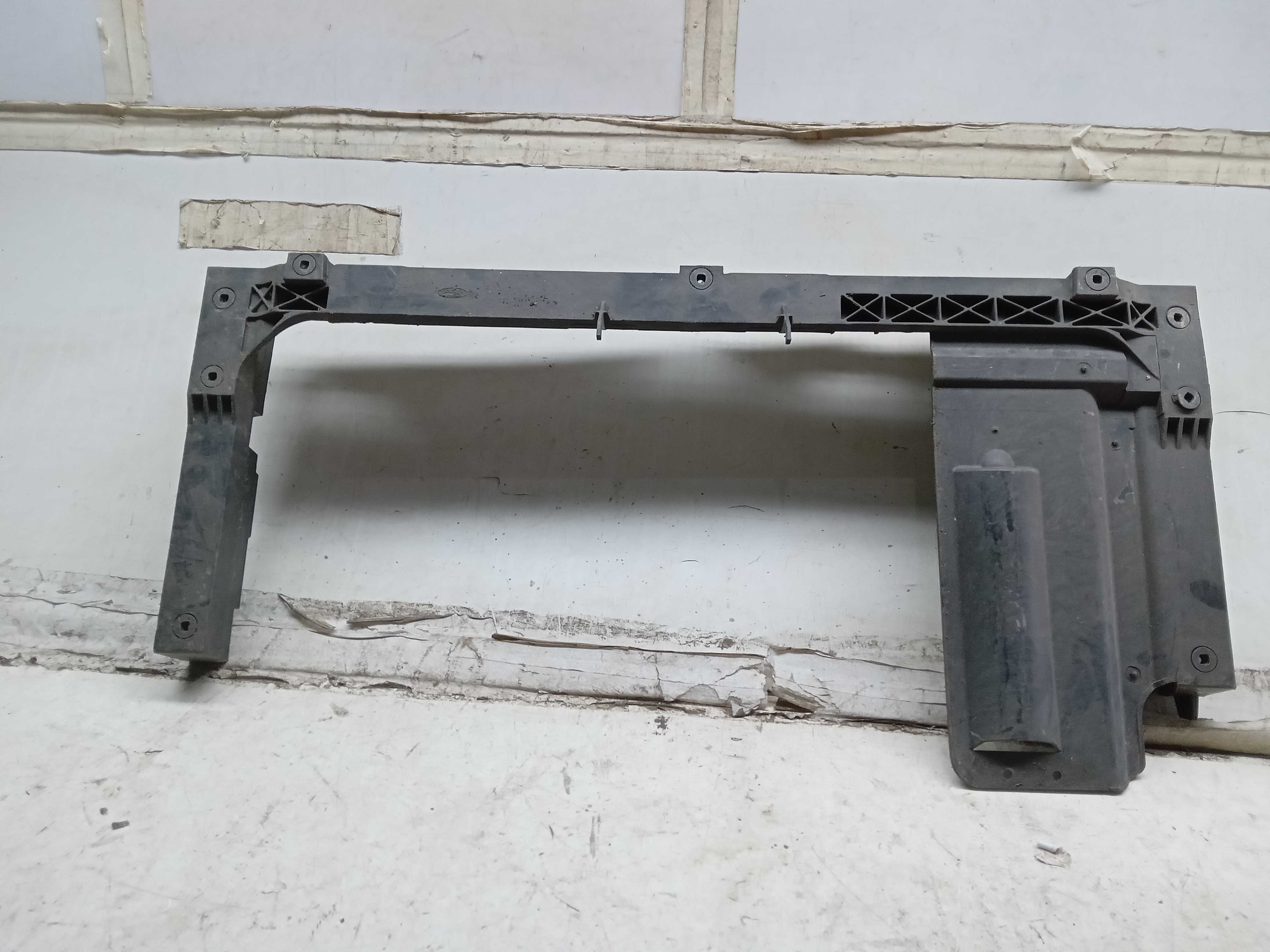 Moldura Painel frontal inferior ford ka 2015 a 2020 2