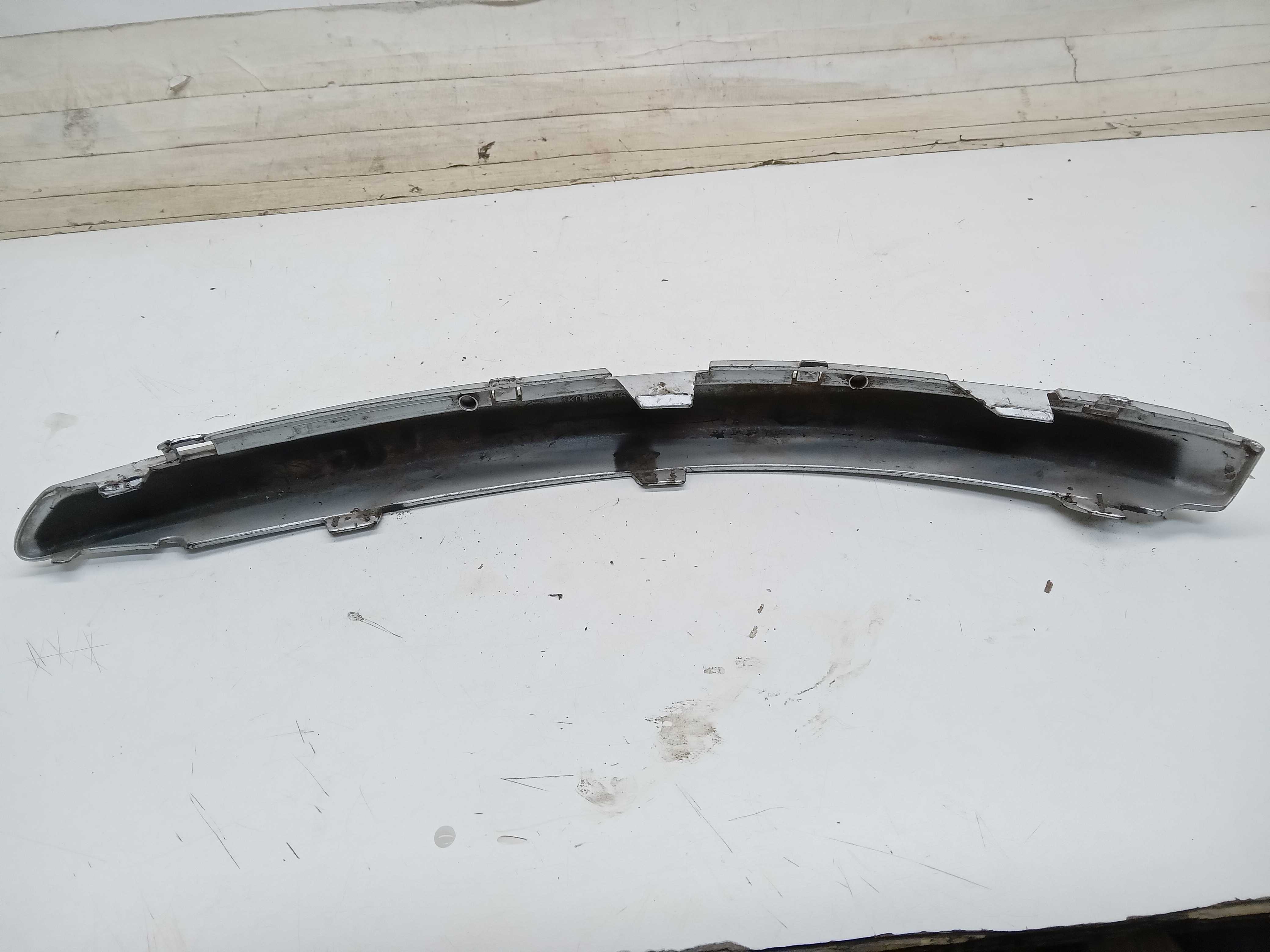 Moldura acabamento friso farol milha vw jetta 2