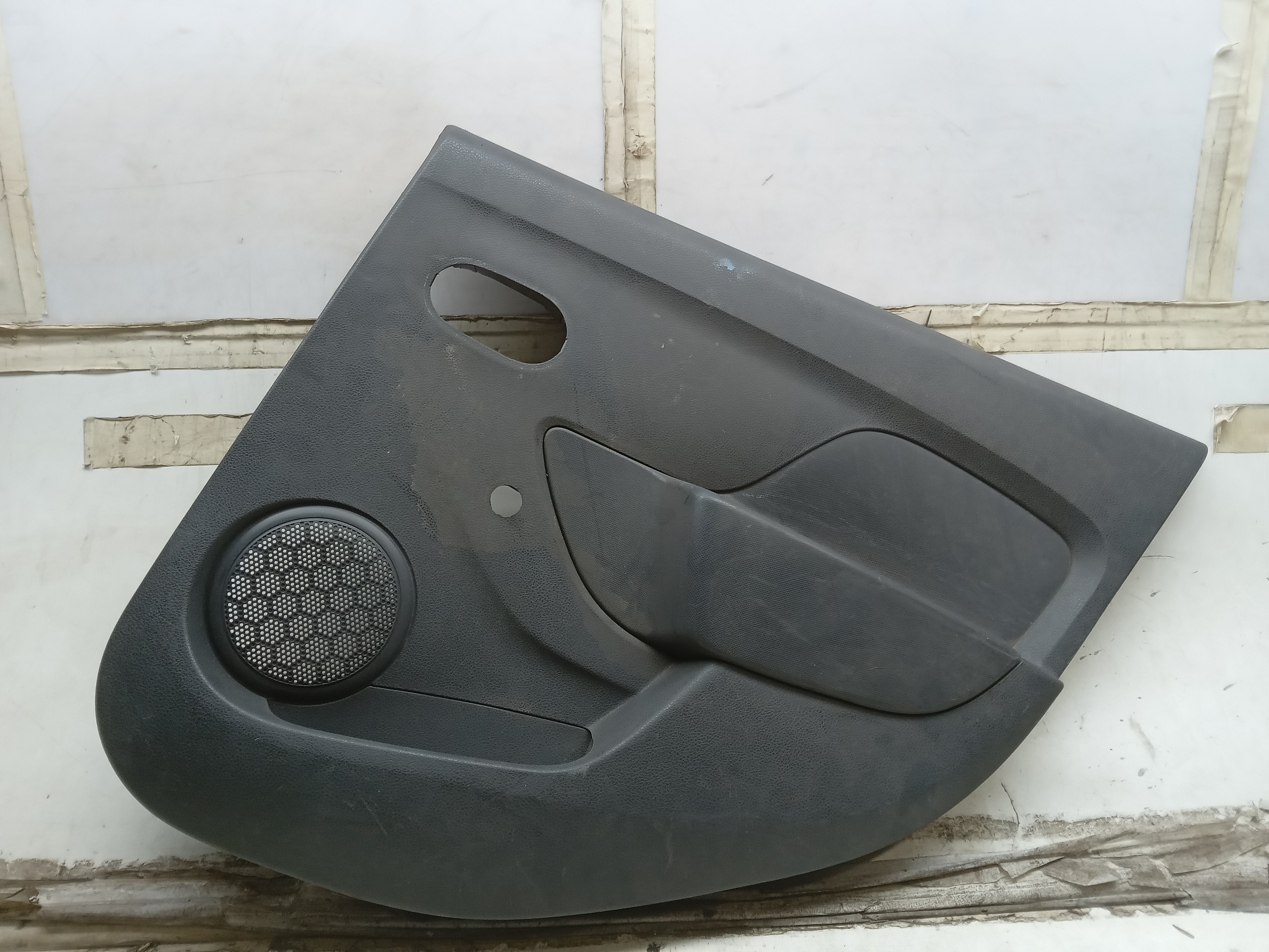 FORRO PORTA TRASEIRO LD RENAULT SANDERO 2016 1