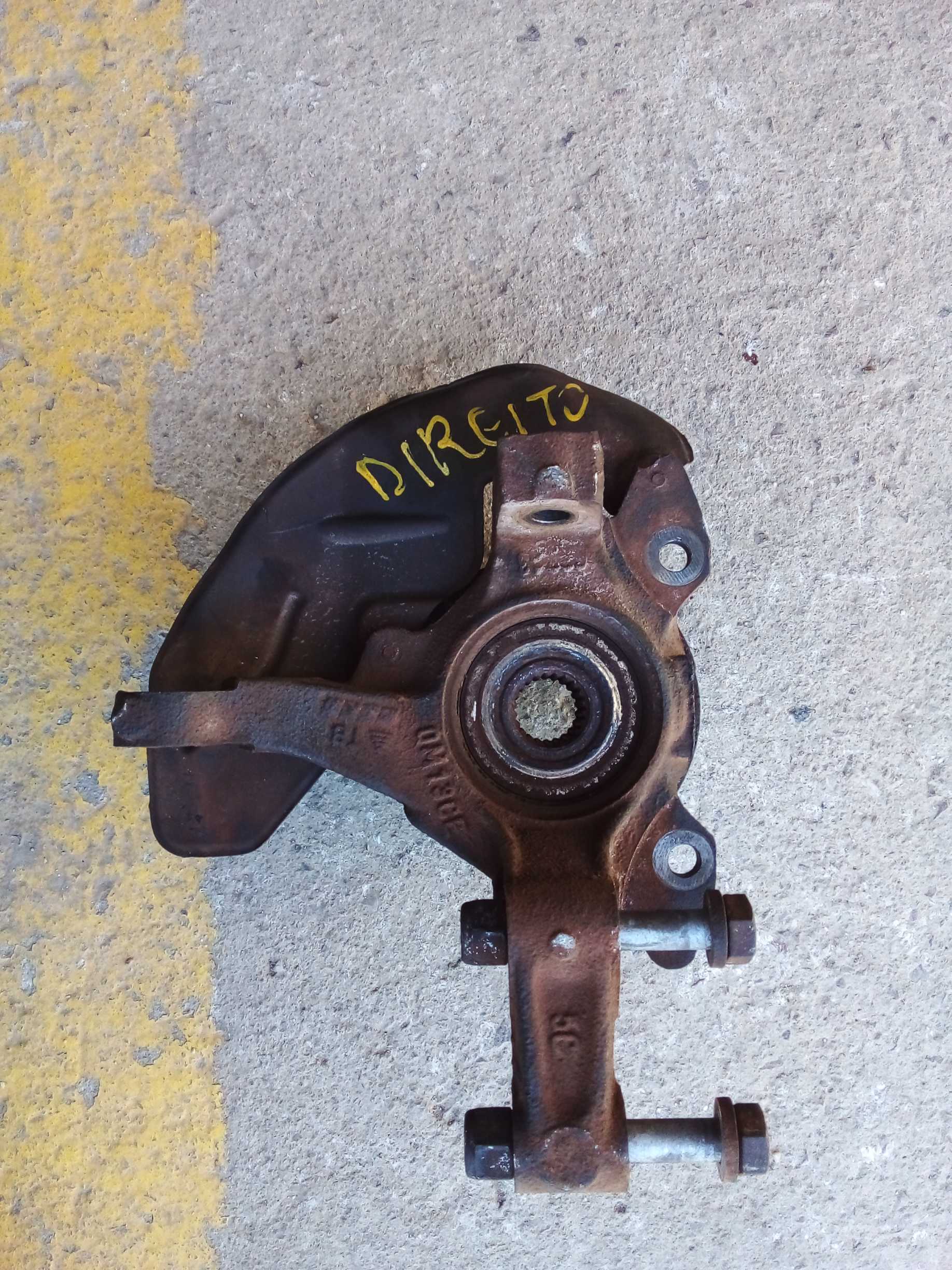 CUBO MONTANTE DIANTEIRO DIREITO FIAT PALIO SAPAO 1.0 2010 2