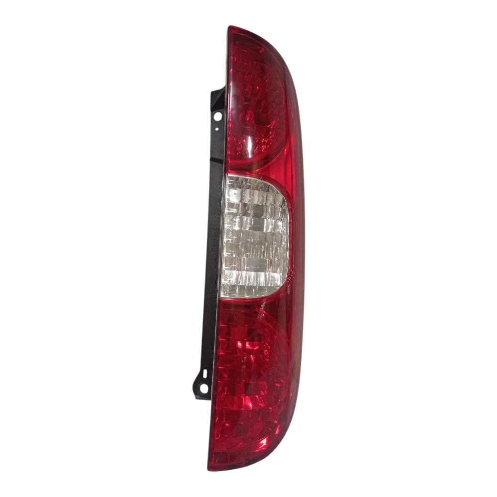 Lanterna Direita Fiat Doblo 20132014 Recuperada Direito/passageiro Xxxx 1