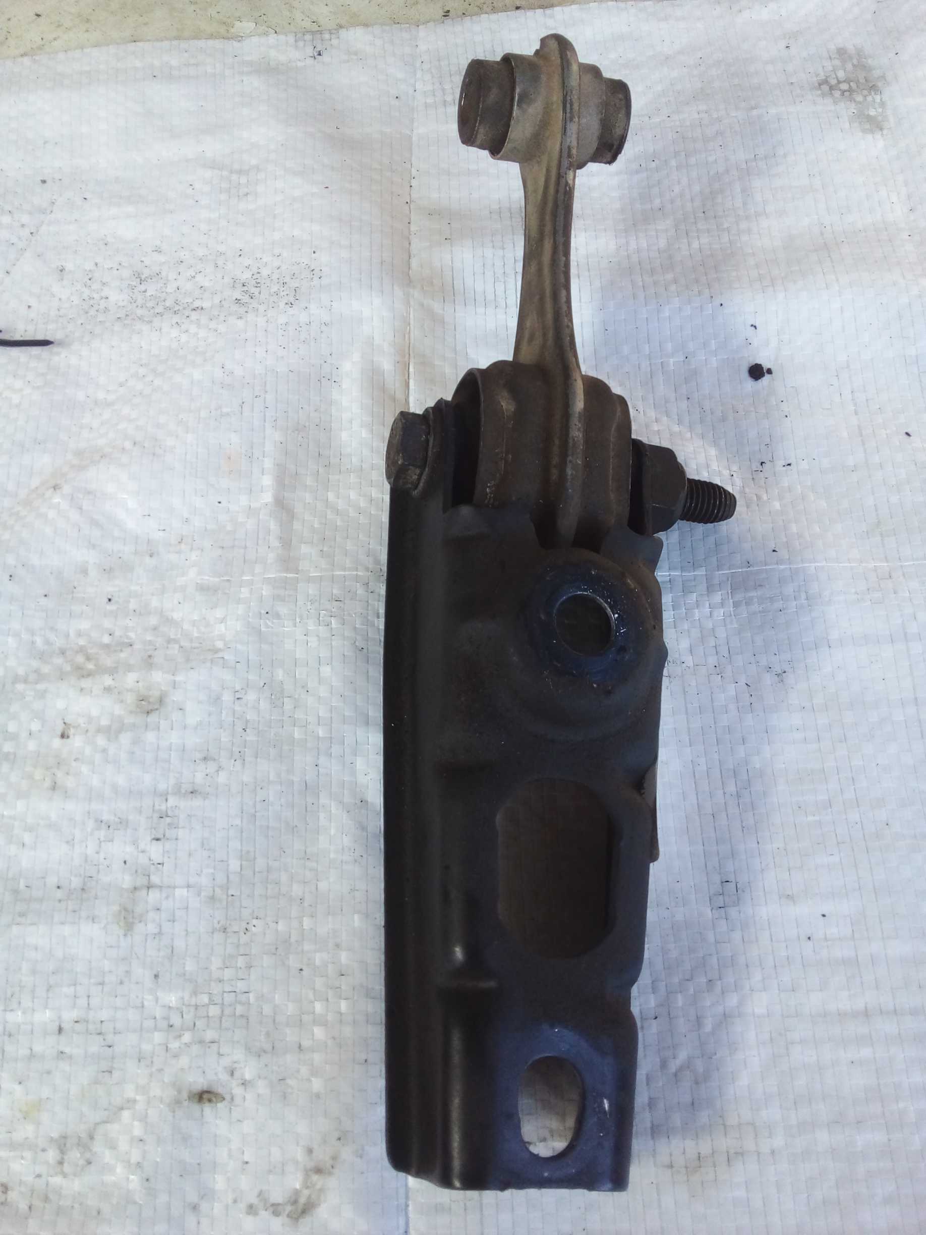 COXIM INFERIOR CAMBIO SANDERO 3 CILINDROS 2017 1