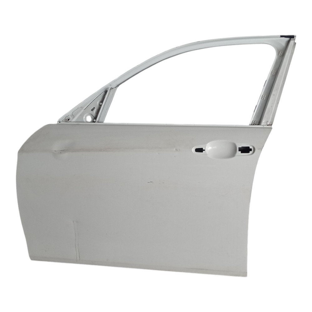 Porta Dianteira Esquerda Bmw 135i 2014 2015 Para Recuperar  Dianteira Esquerda Branco 1