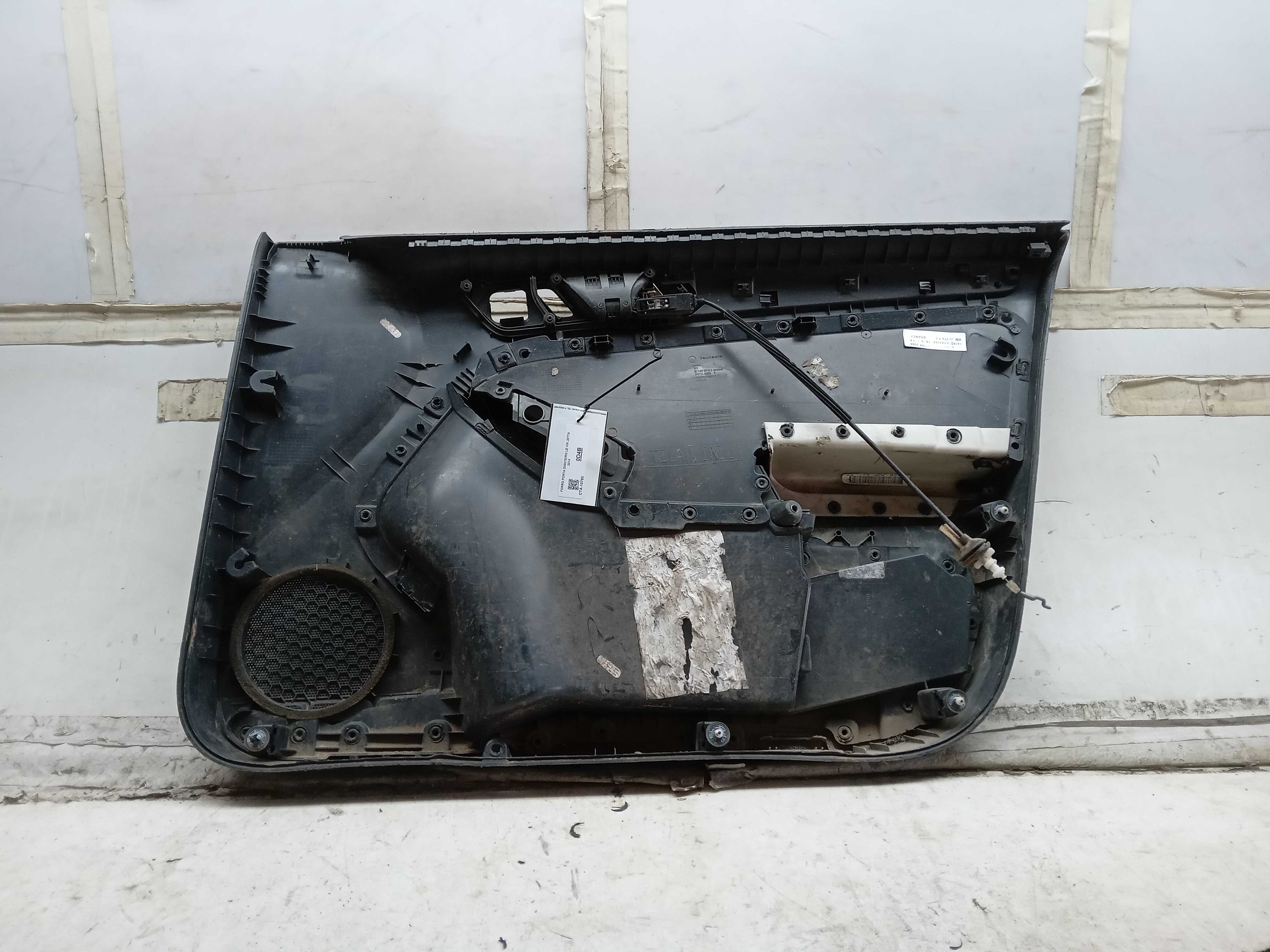 FORRO PORTA DIANTEIRO LE VW JETTA 2014 2