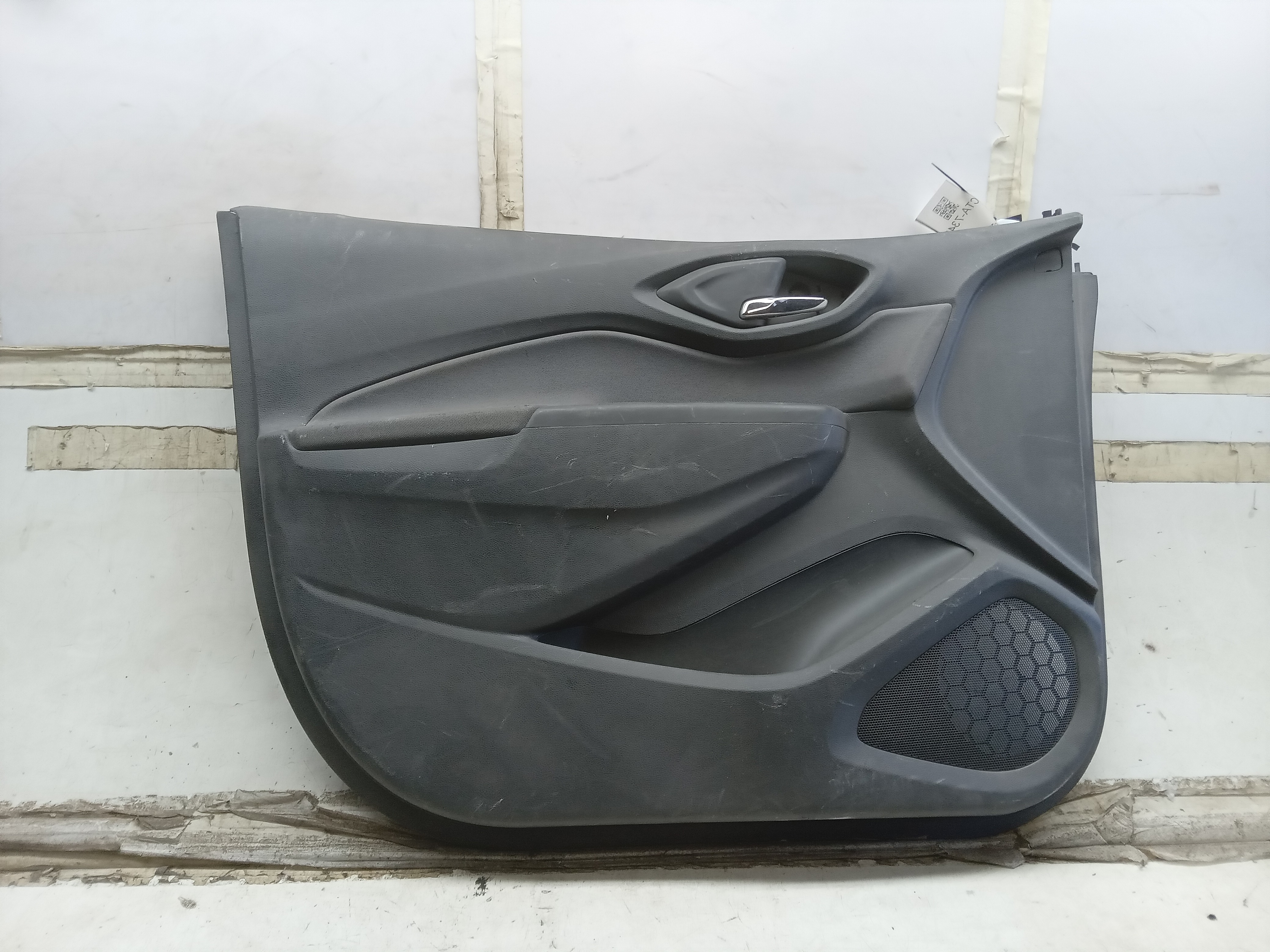 FORRO PORTA DIANTEIRO LE GM ONIX PRISMA 2018 1