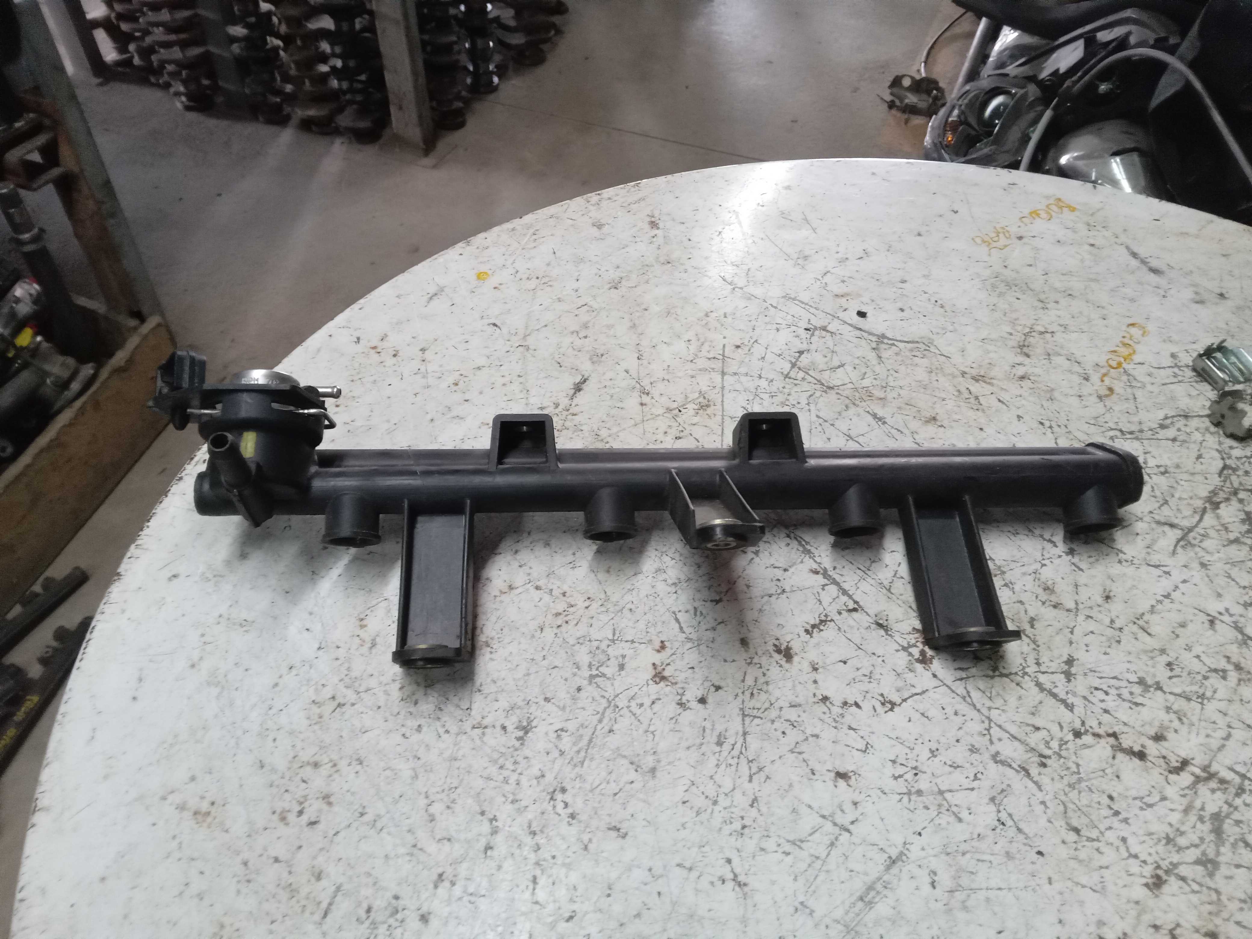 FLAUTA BICO INJEÇÃO PEUGEOT 405 OU CITROEN XSARA 18 1998 1