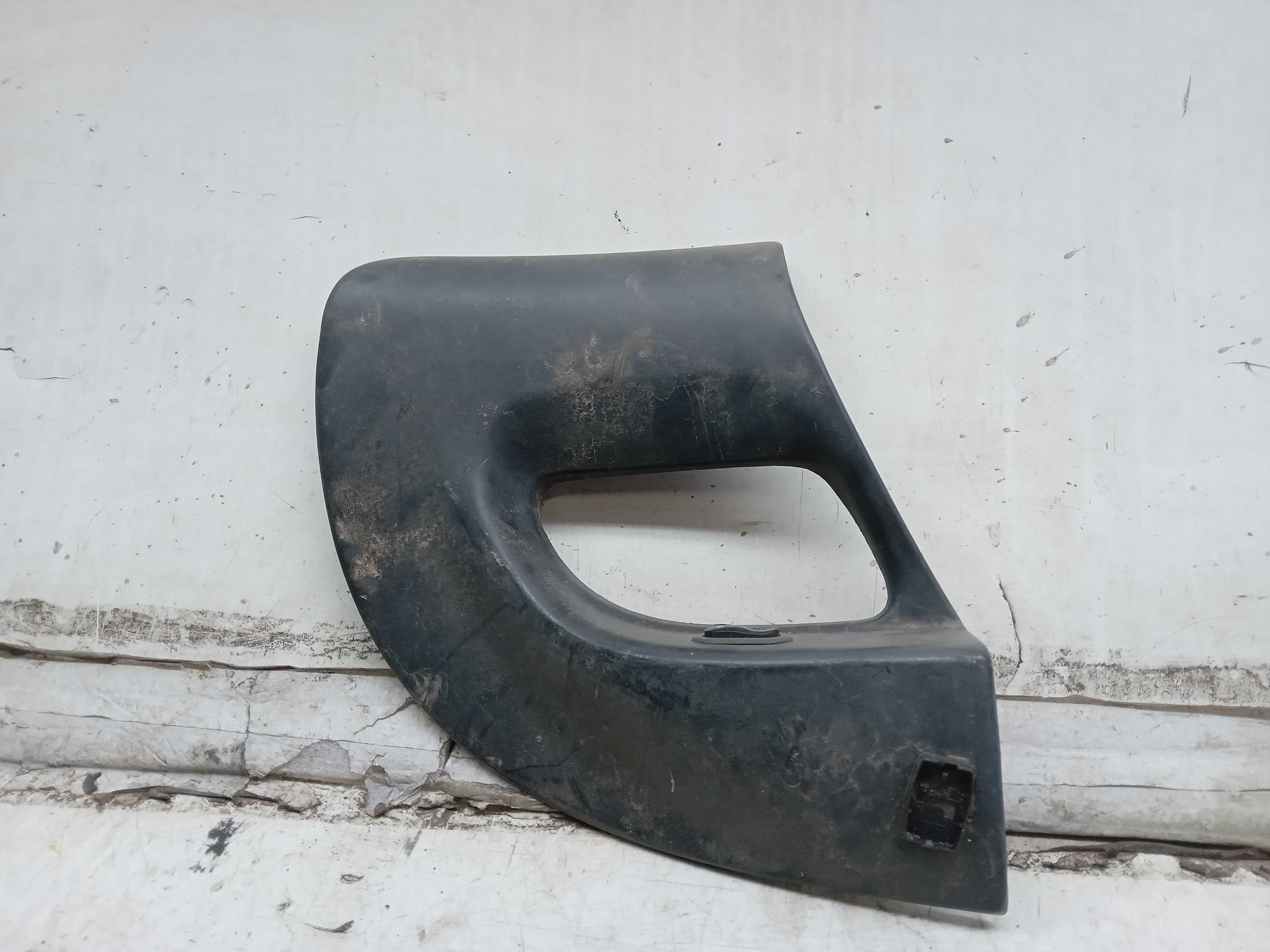 MOLDURA MAÇANETA INTERNA PORTA DIANTEIRA LD FORD RANGER 2011 1