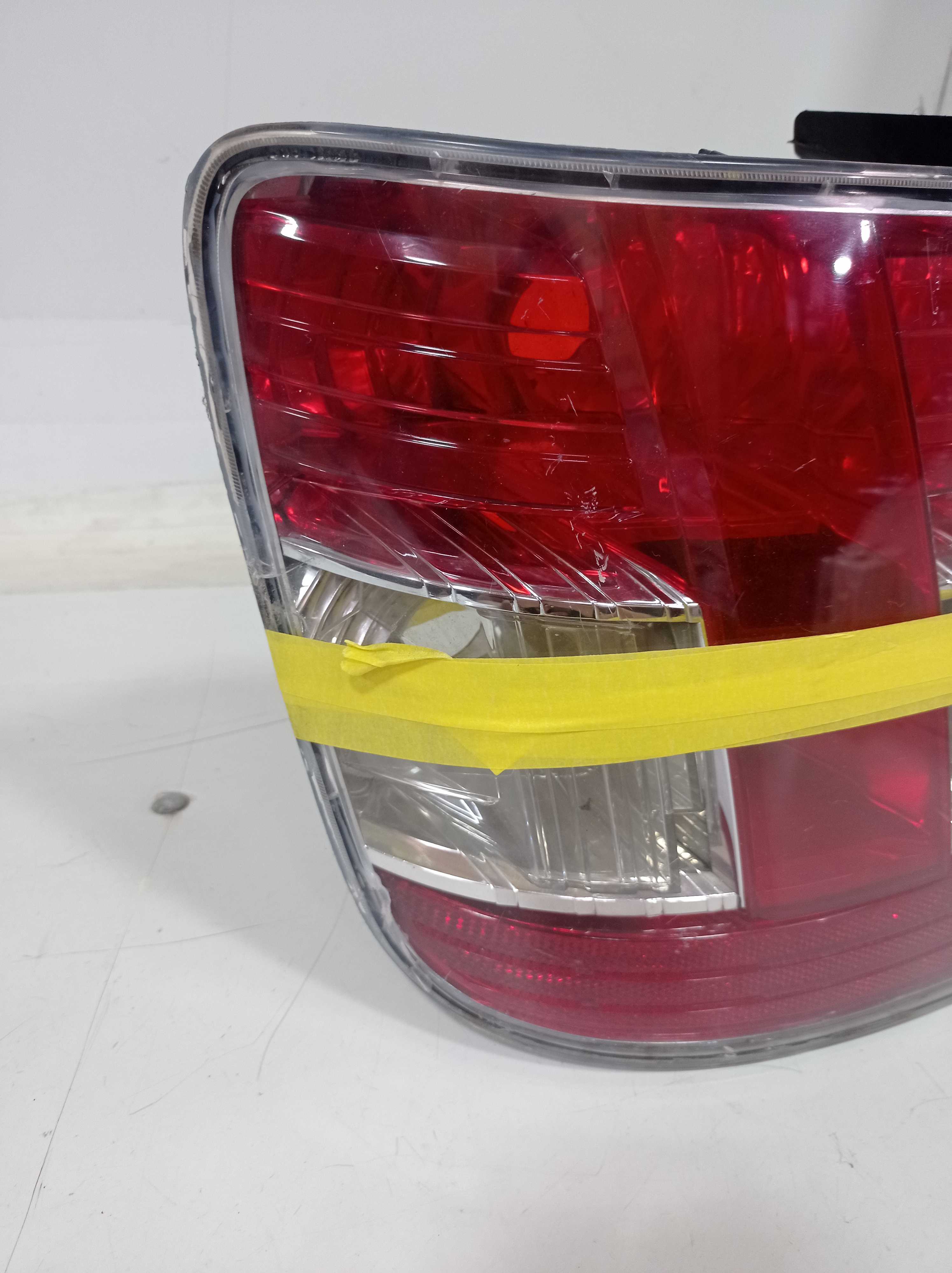 LANTERNA TRASEIRA ESQUERDA FIAT STILO 2010 RECUPERADA 3