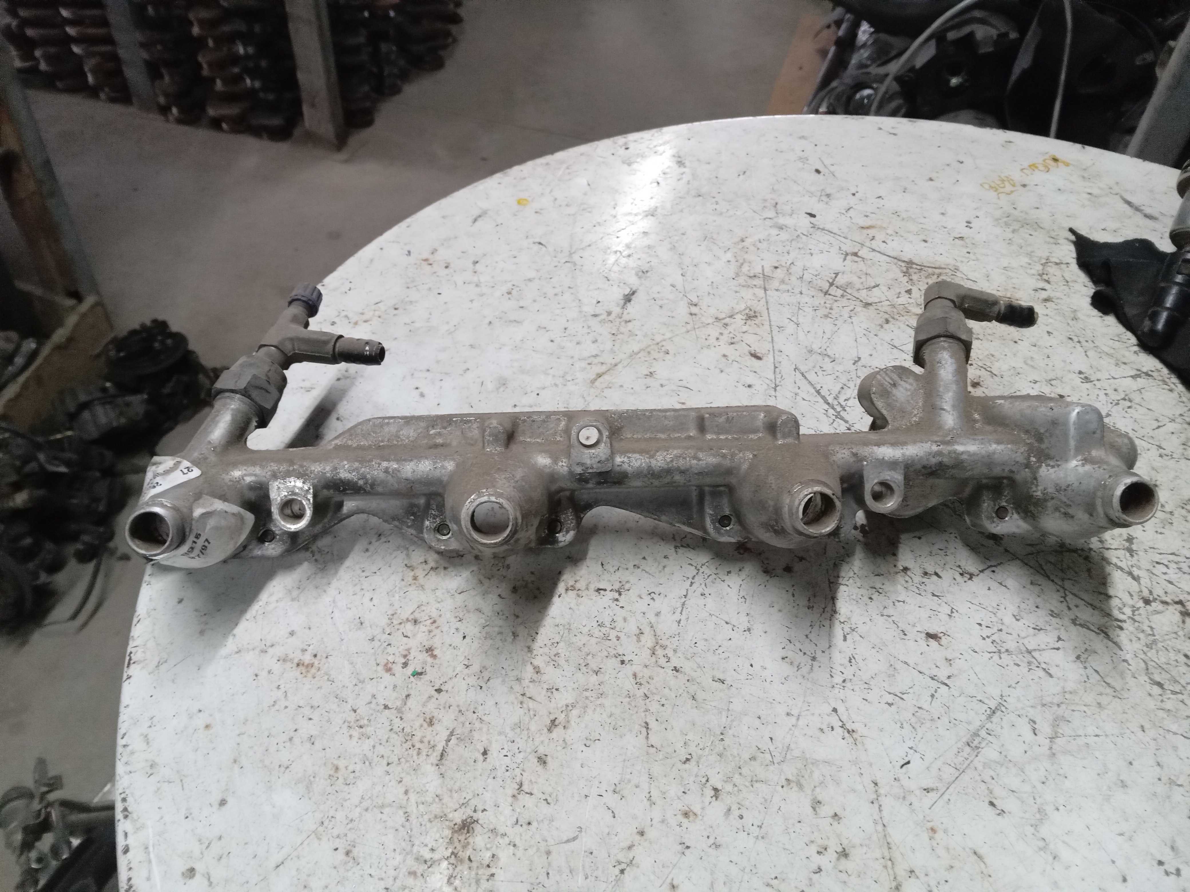 FLAUTA BICO INJEÇÃO FORD ESCORT OU FORD MONDEO 20 16V 2