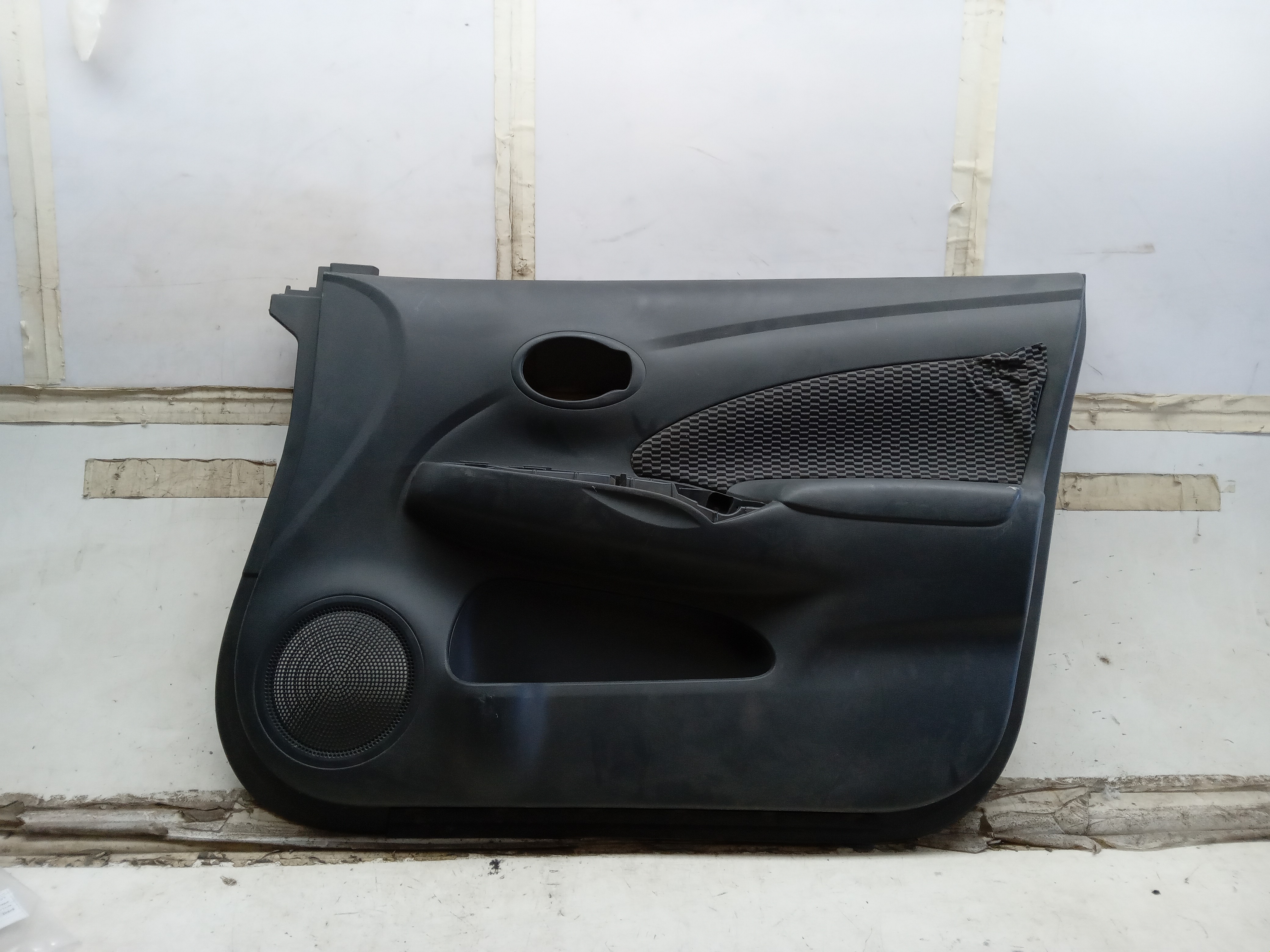 FORRO PORTA DIANTEIRO LD NISSAN VERSA 2018 1