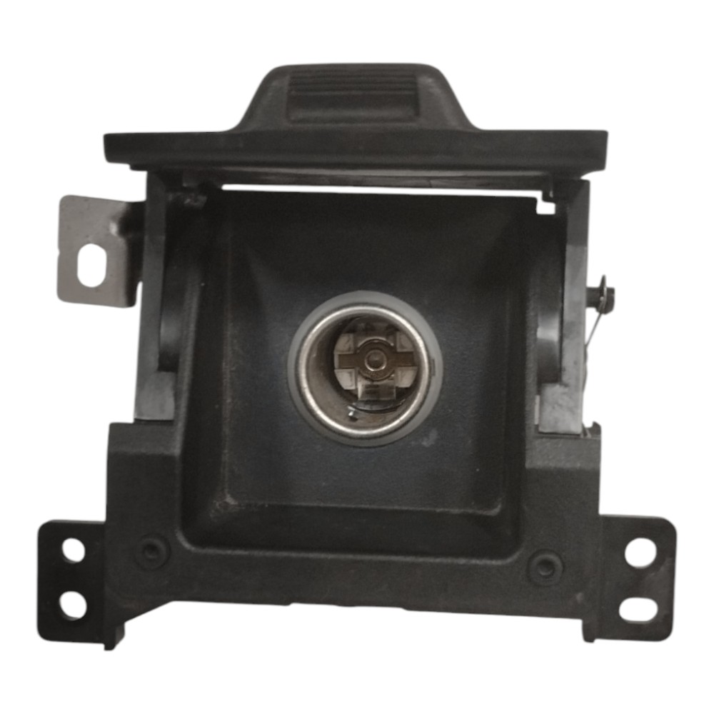 Porta Tomada 12v Mitsubishi Pajero Hpe 2016 3