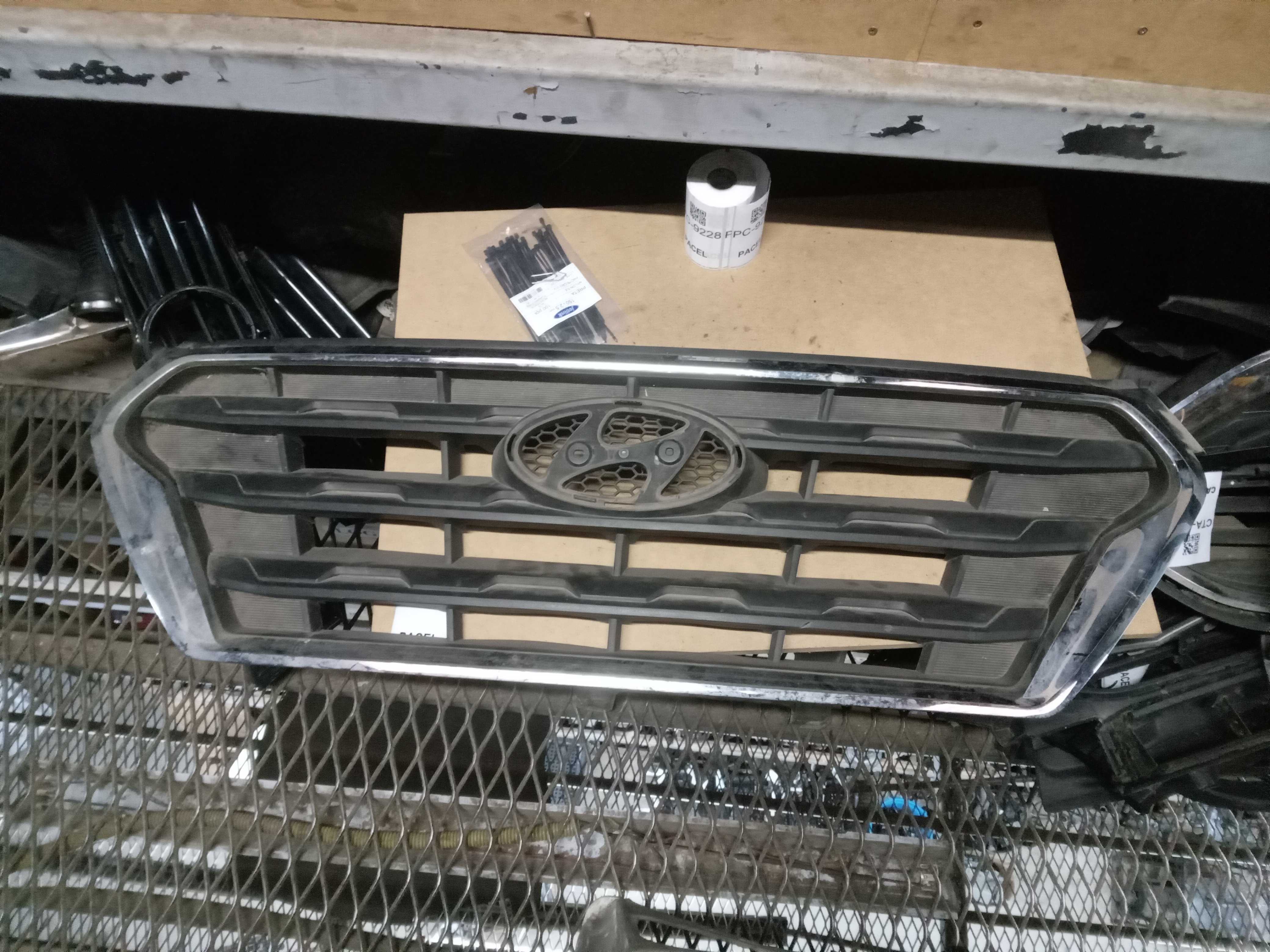 GRADE FRONTAL PARACHOQUE HYUNDAI CRETA 2017 2