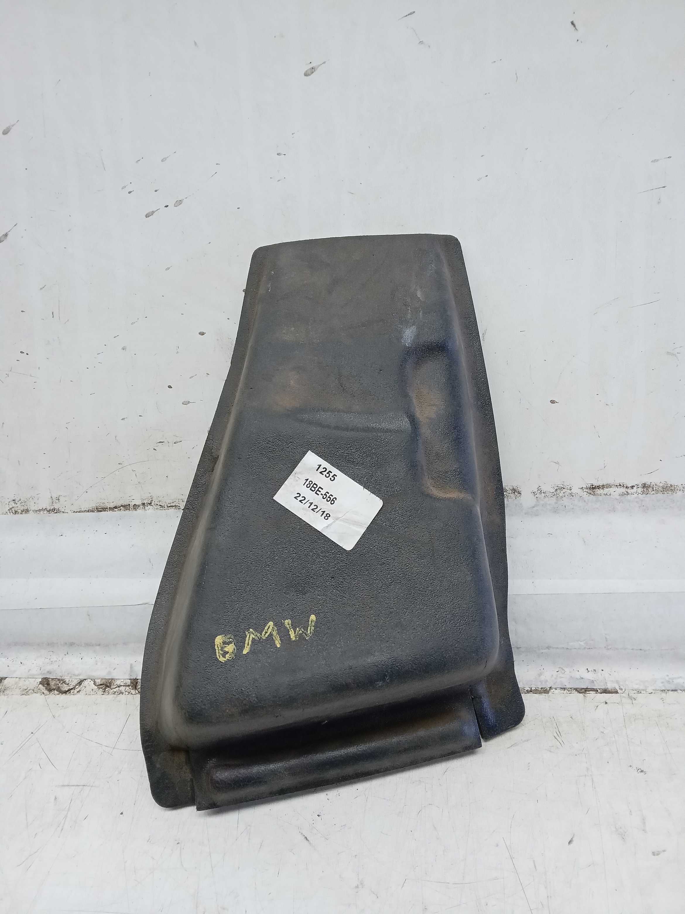 ISOLAMENTO PILAR BMW E36 2