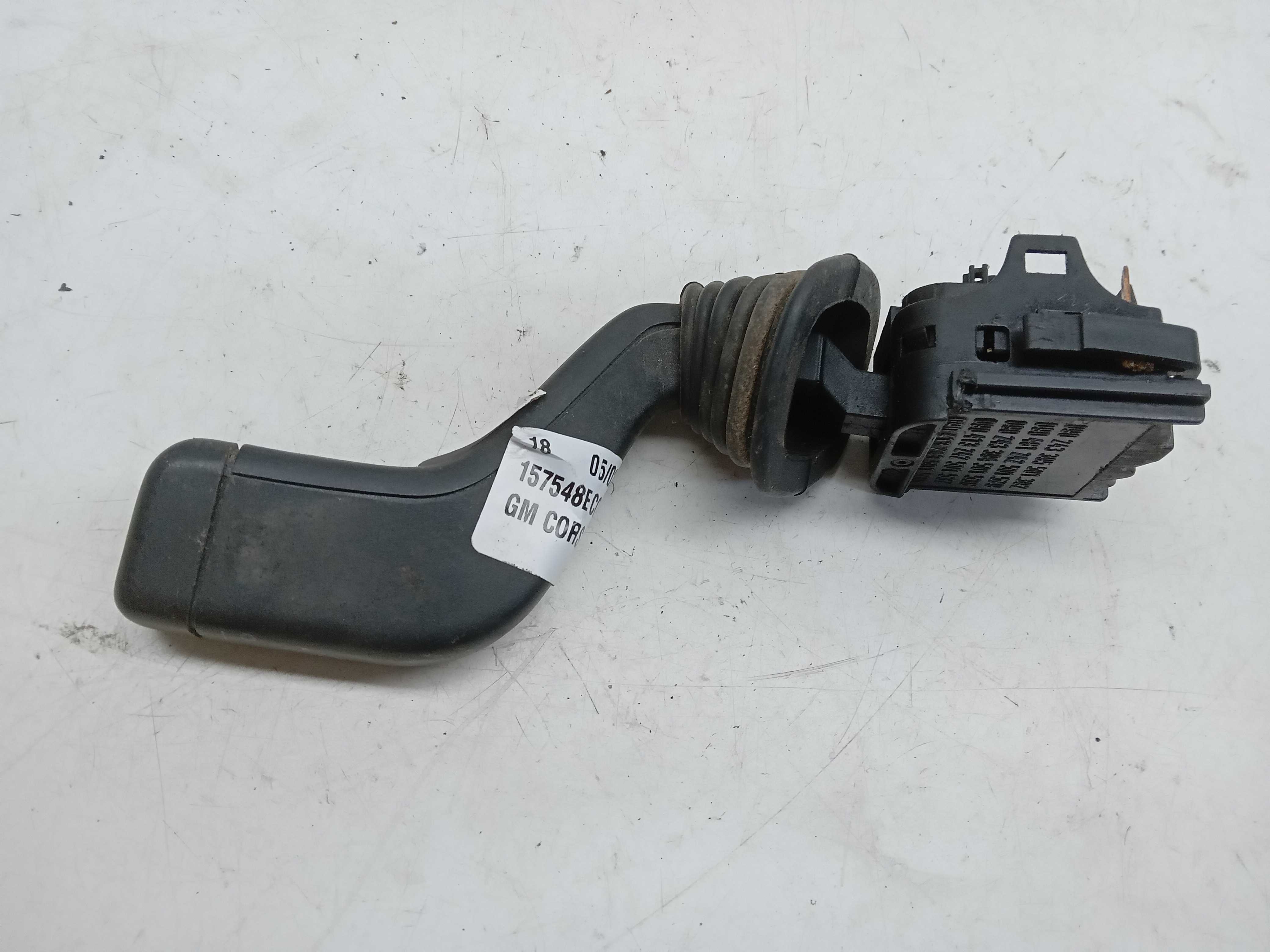 CHAVE LIMPADOR PARABRISA GM CORSA WIND 2002 2
