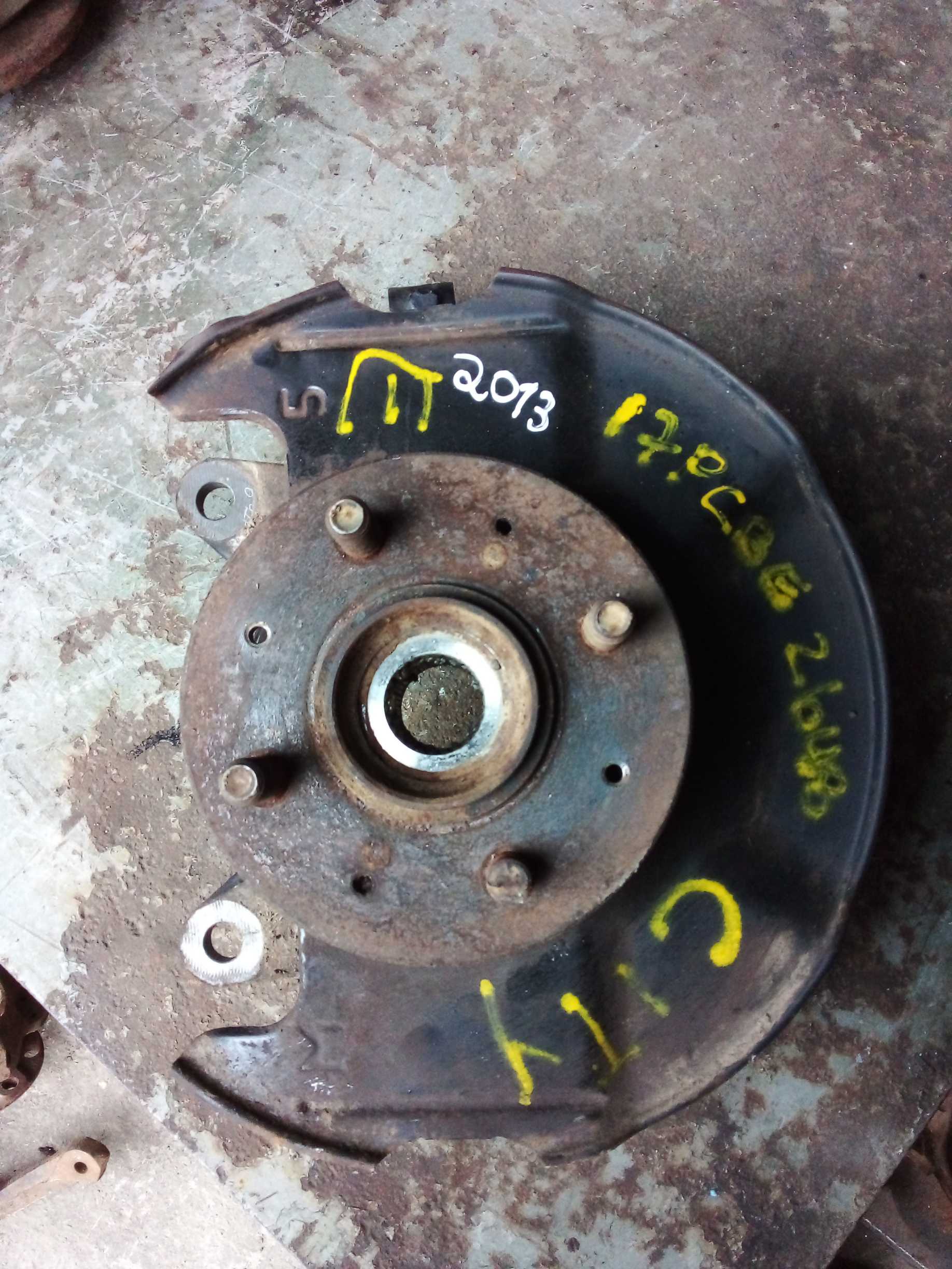 CUBO MONTANTE DIANTEIRO ESQUERDO HONDA CITY 2013
