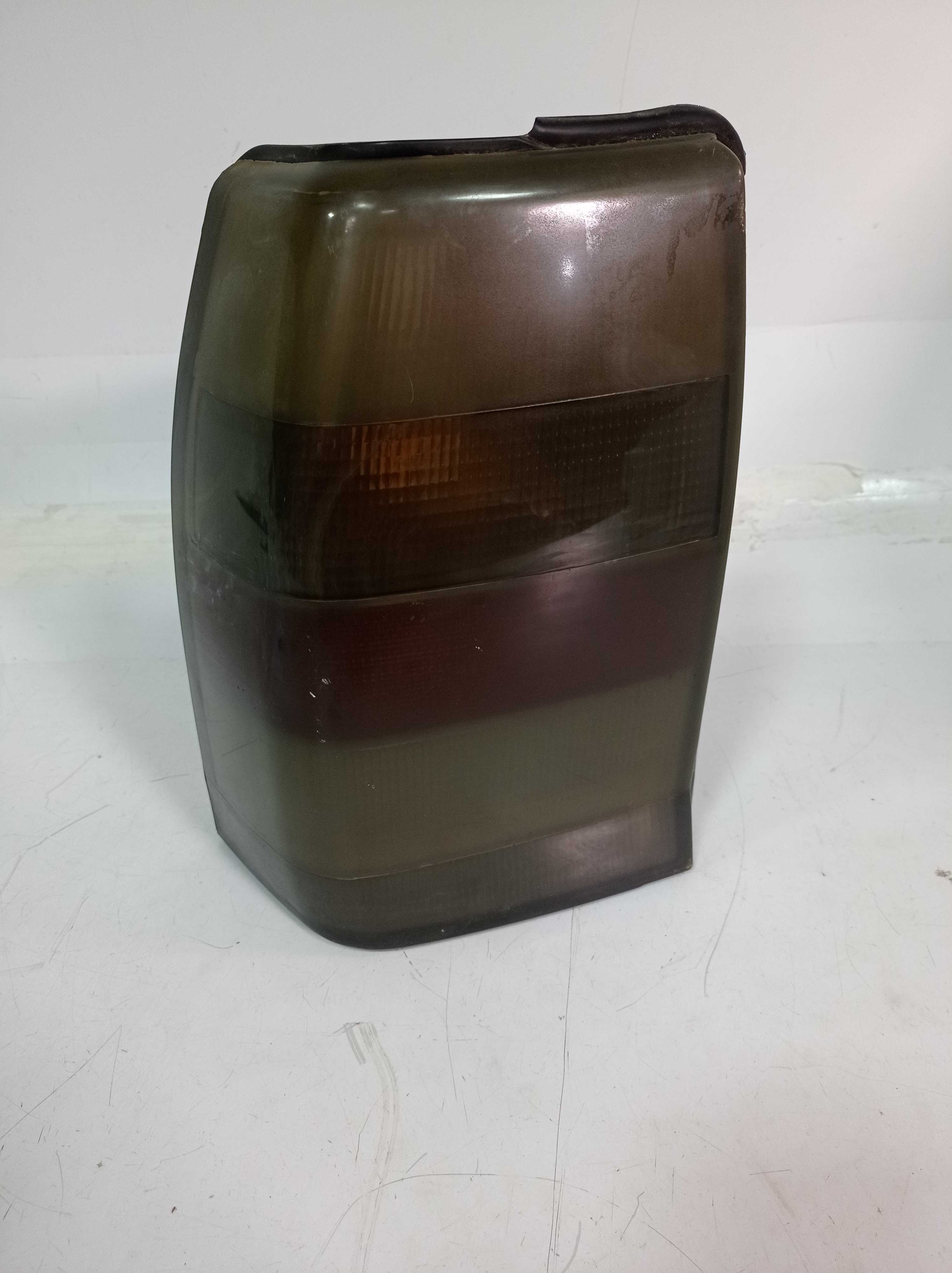 LANTERNA TRASEIRA ESQUERDA GM OMEGA 1993 A 1999 1