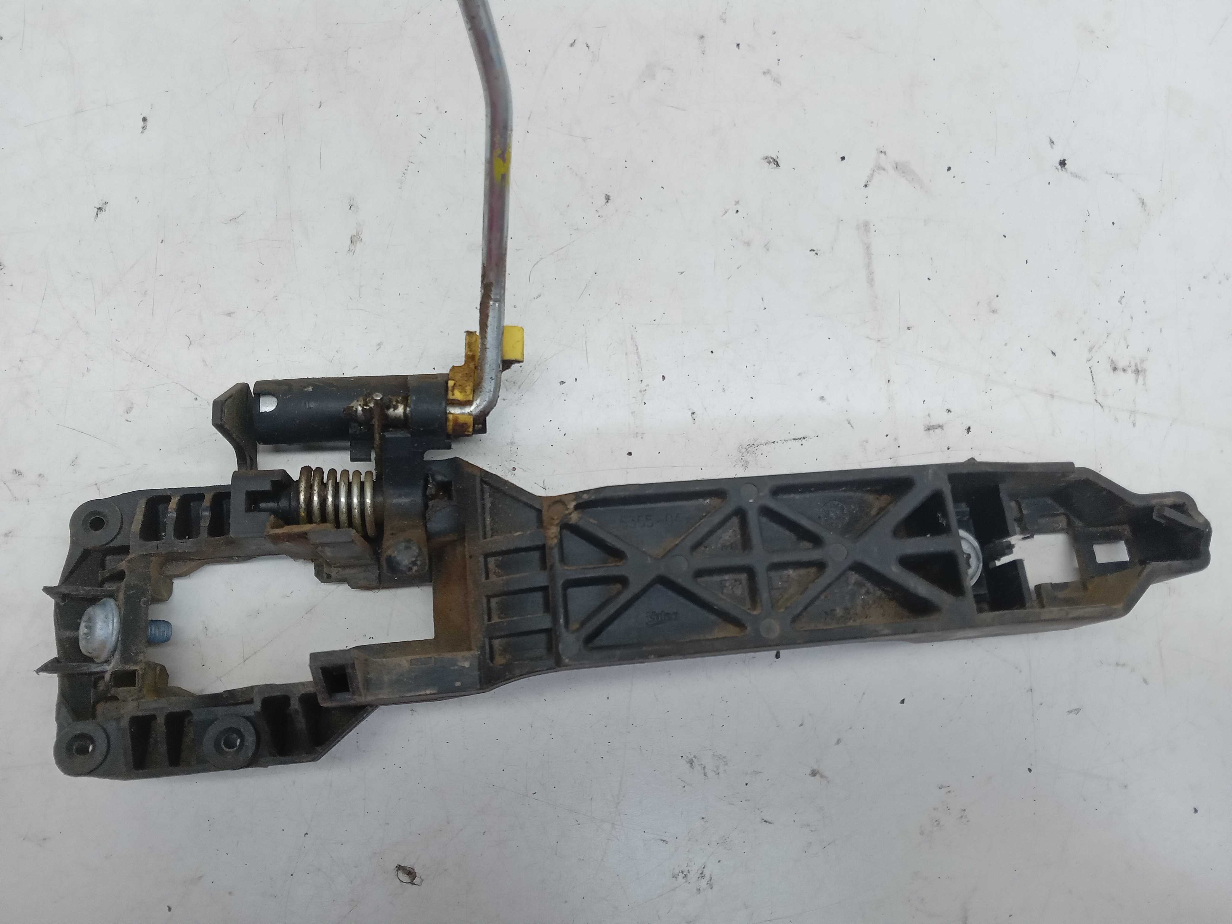 SUPORTE MAÇANETA EXTERNA PORTA DIANTEIRA LD TOYOTA COROLLA 2