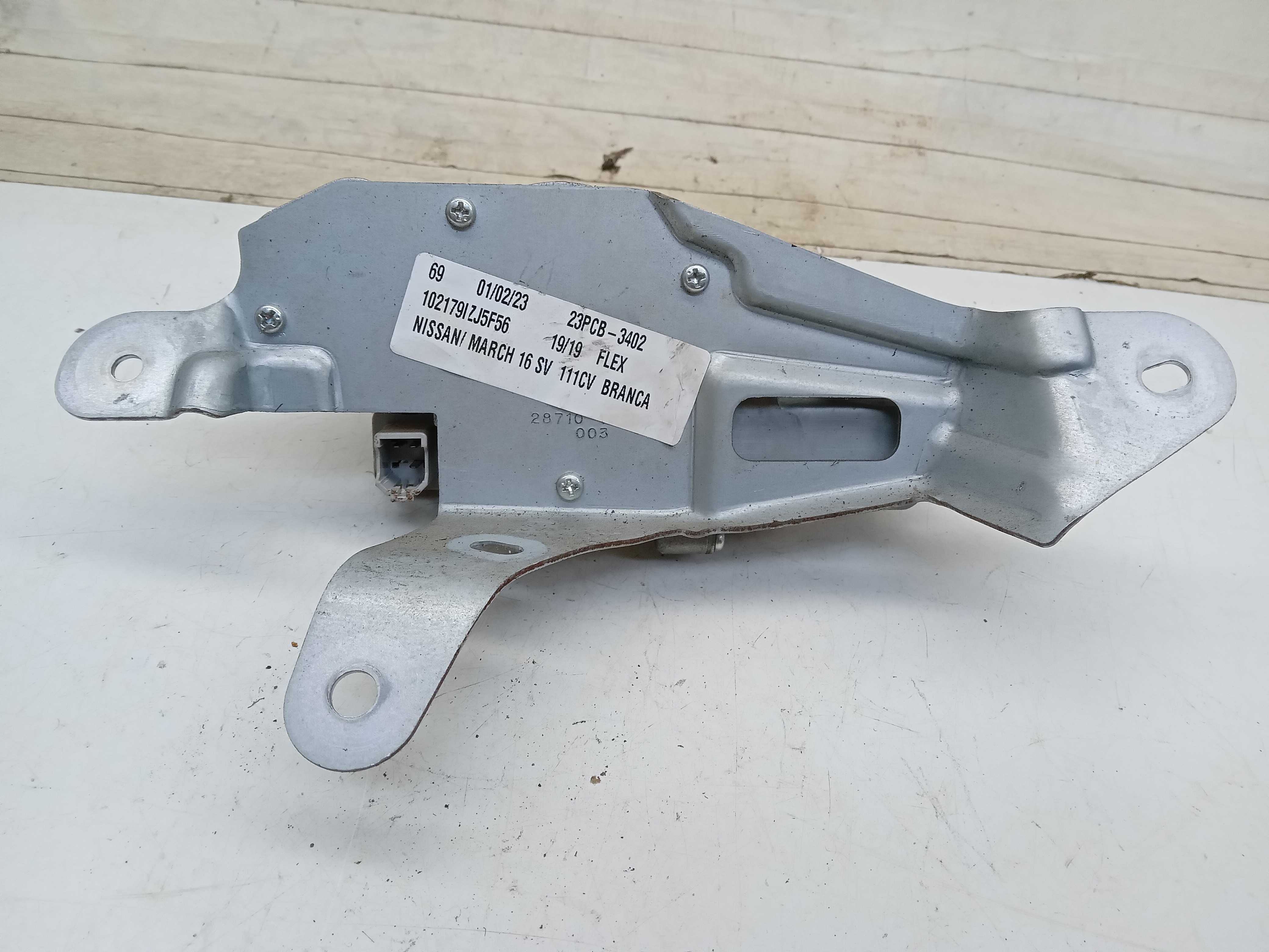 Motor limpador traseiro nissan march 2010 a 2020 1