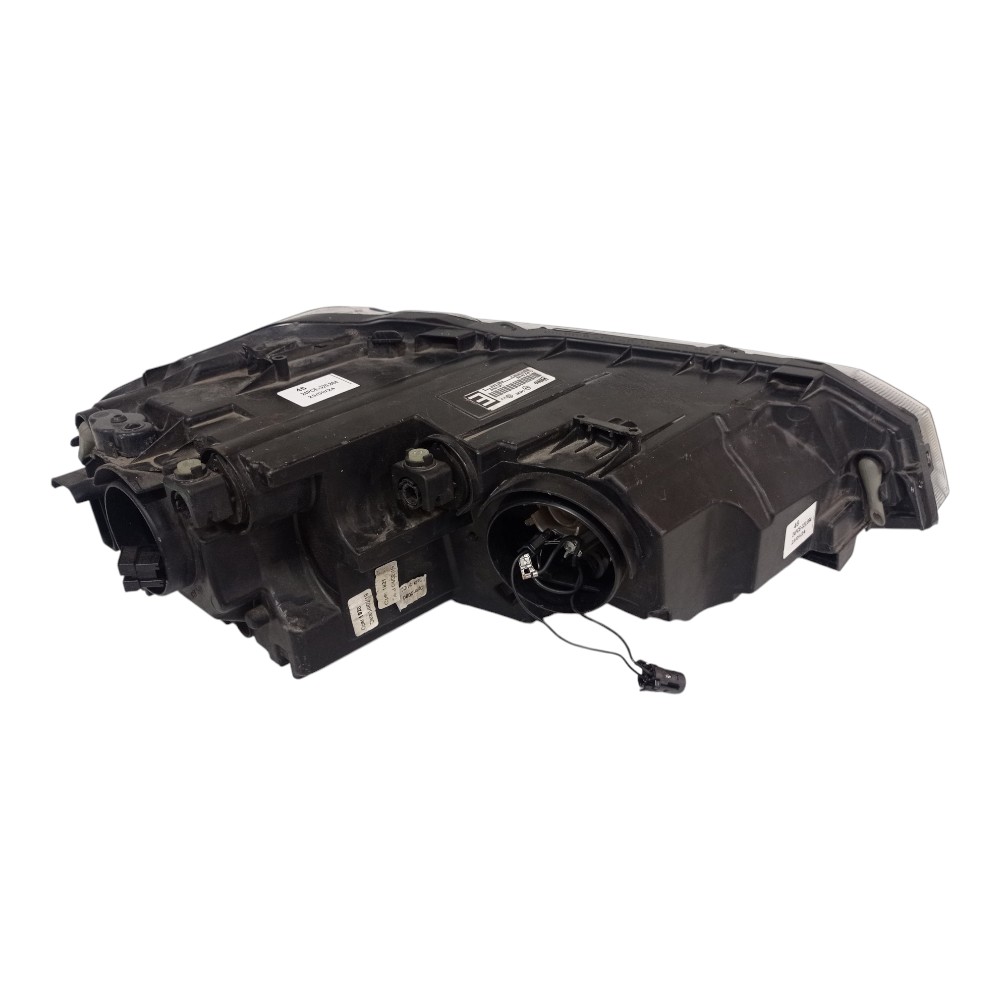 Farol Esquerdo Vw Polo 2019 Com Detalhe 7