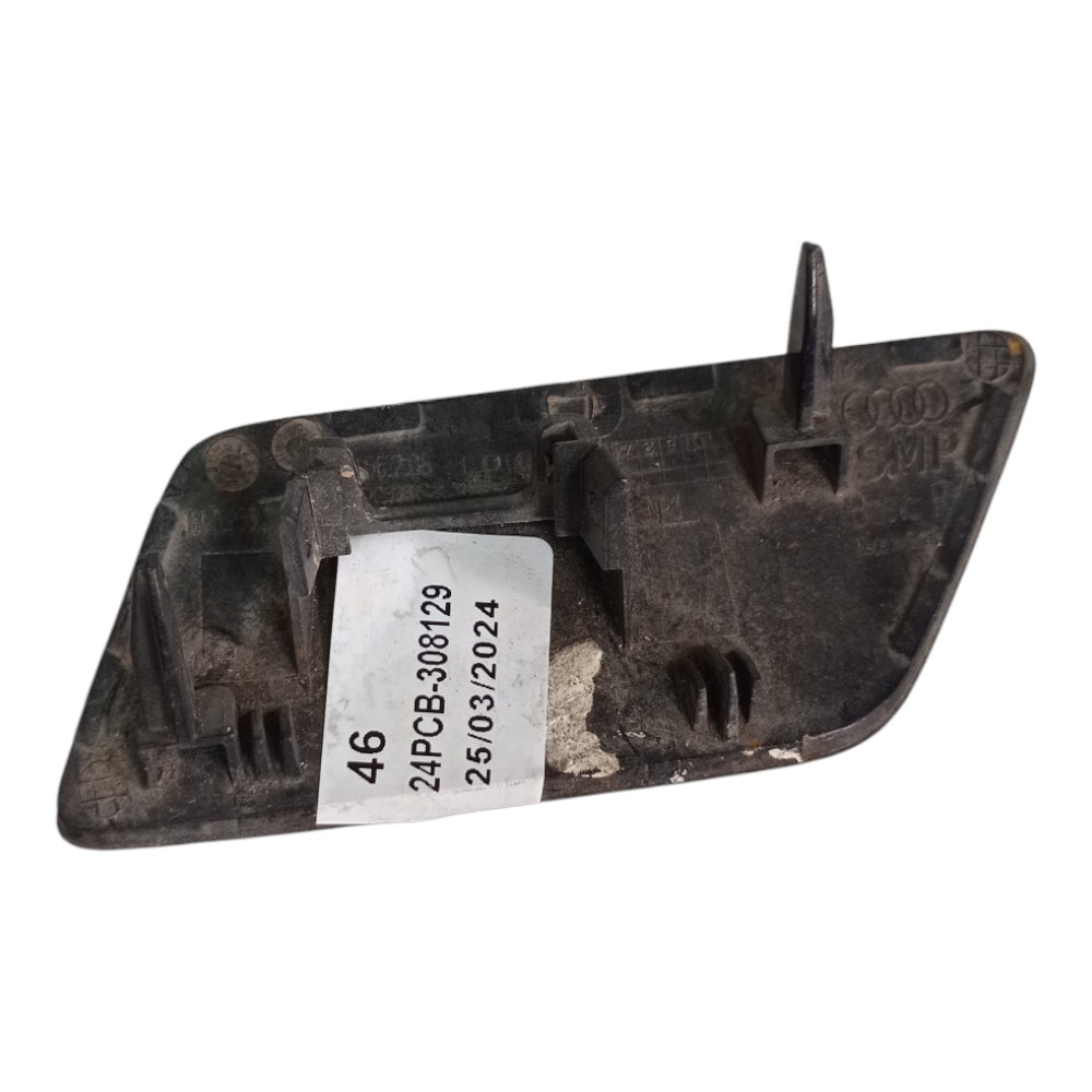Tampa Esguicho Farol Direito Audi Q3 2015 3