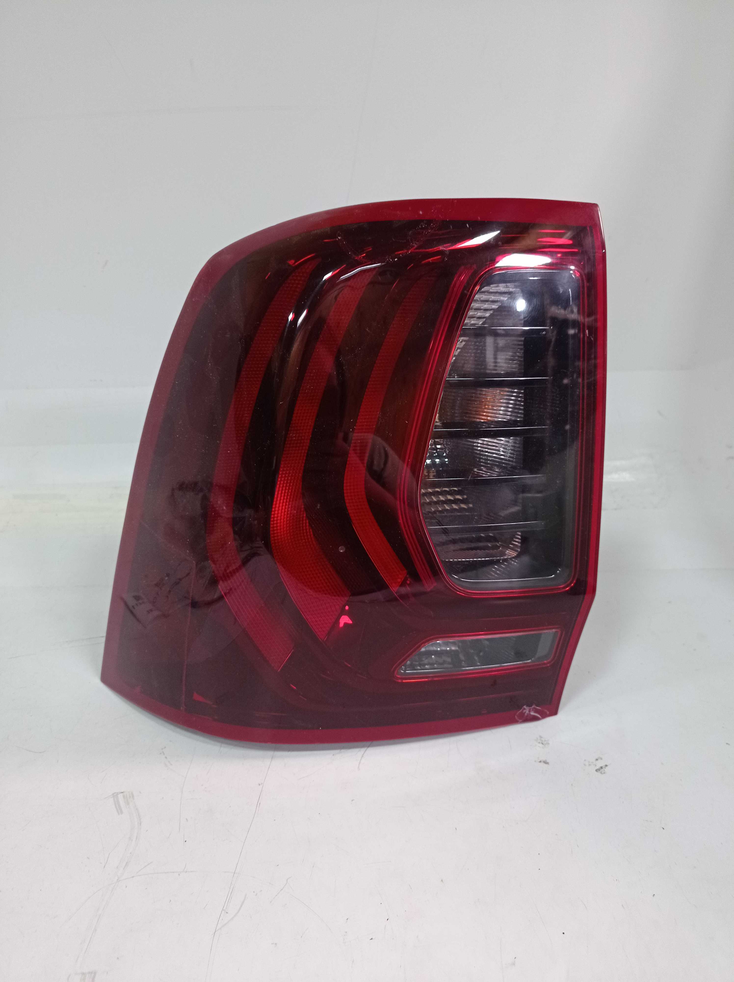 LANTERNA TRAS ESQUERDA RENAULT DUSTER ORICH 16 18 RECUPERADA 1