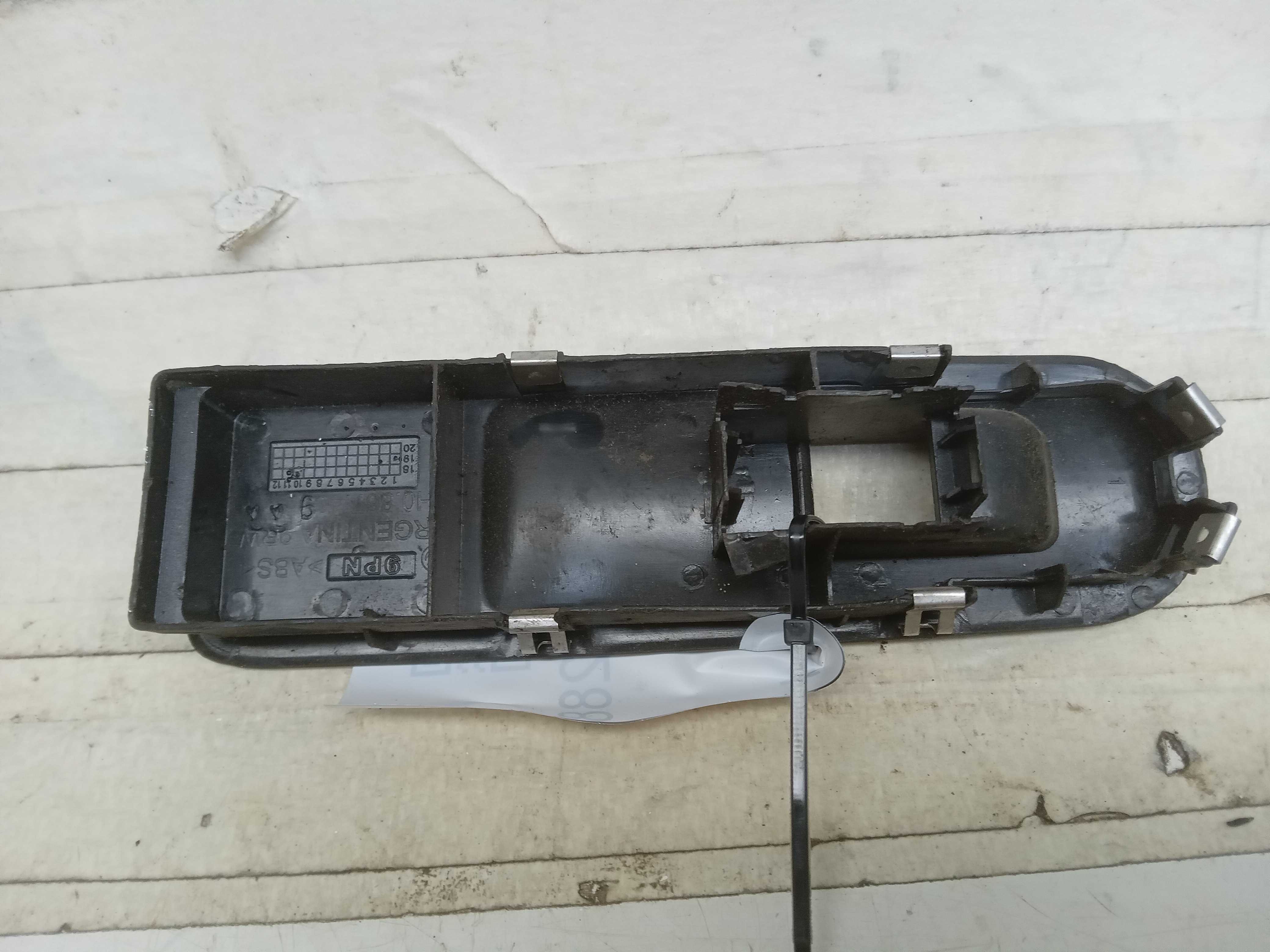 MOLDURA COMANDO BOTAO VIDRO DIANTEIRA LD AMAROK 2015 2