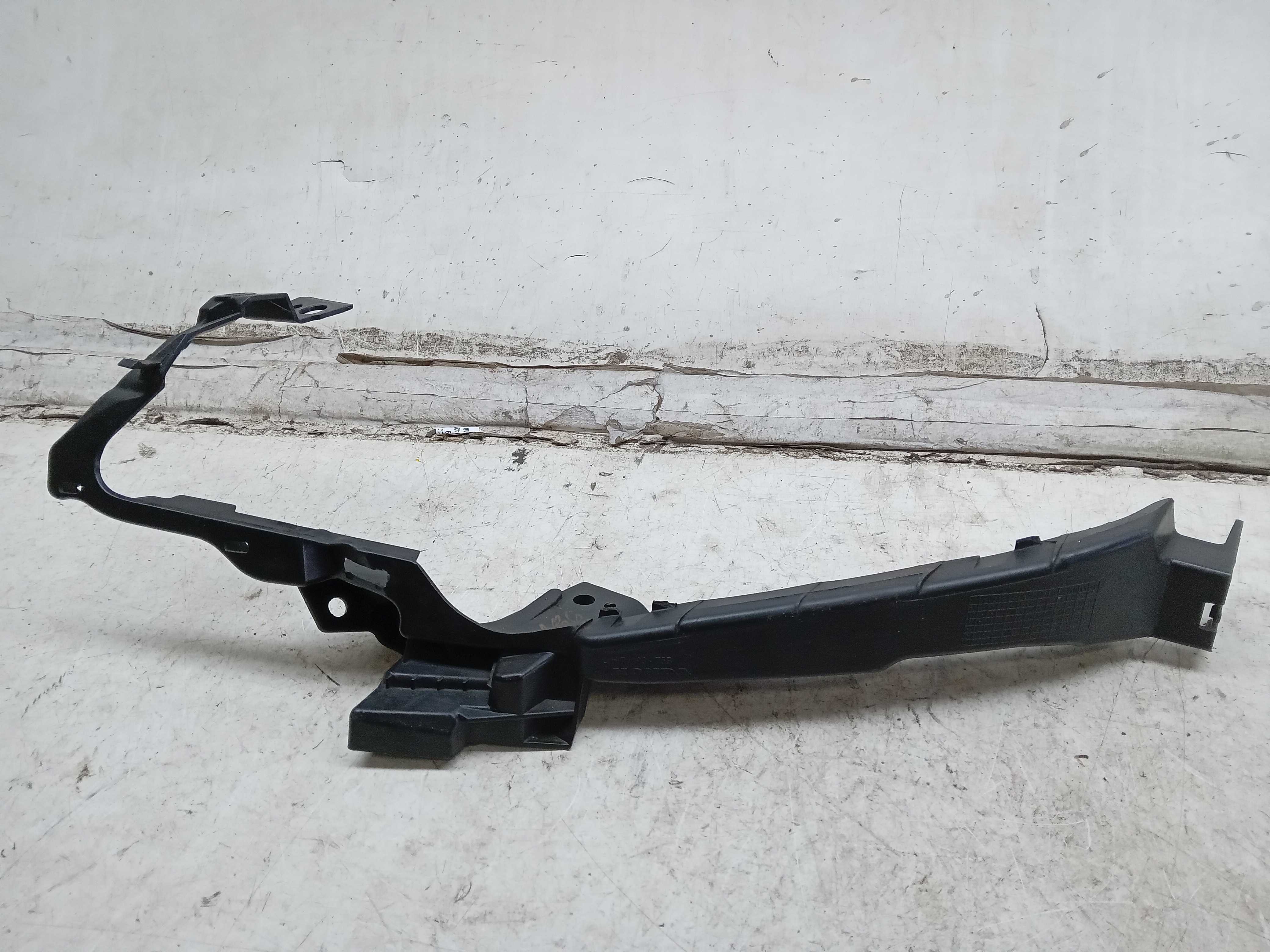 SUPORTE GUIA FAROL HONDA HRV 2018 1