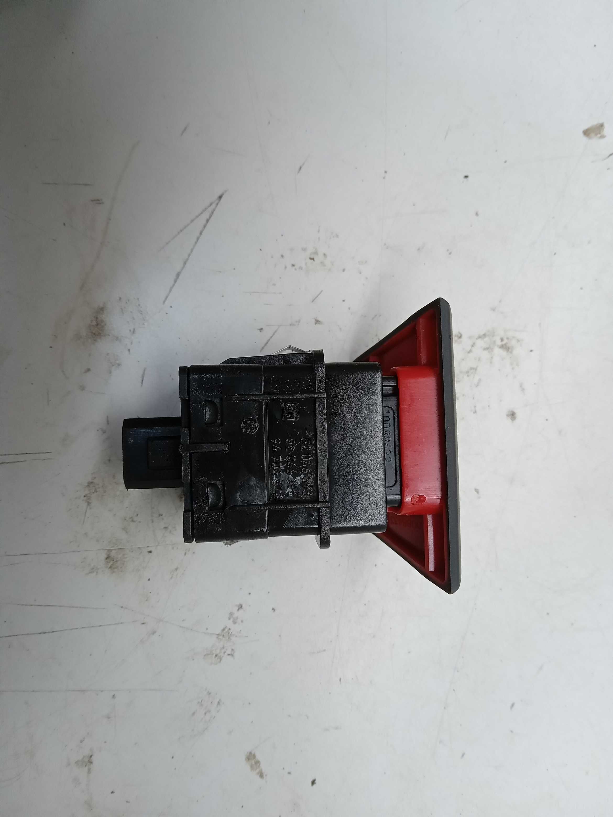 Botao pisca alerta gm agile montana onix prisma 2014 1
